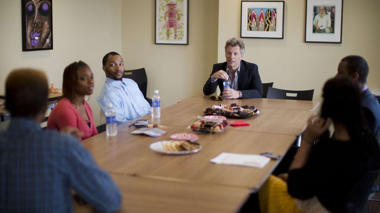 Bon Jovi helps open low-income housing in Philly