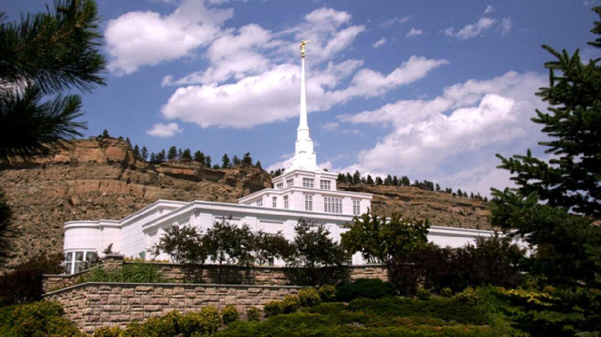 Utahn creates app after traveling to 65 LDS temples
