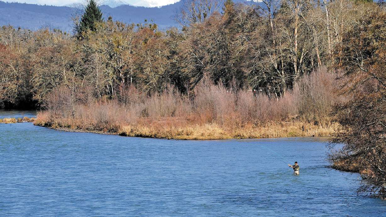 6 fly-fishing spots on Oregon's upper Rogue River
