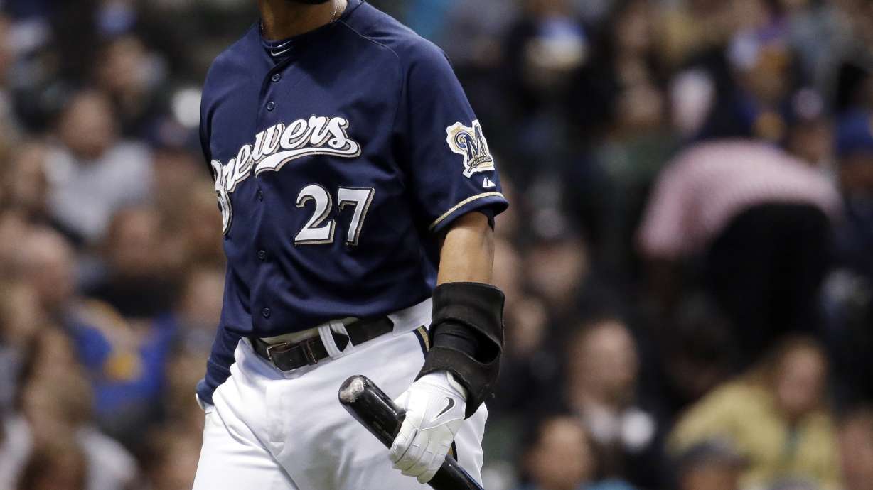 Gomez helps spark aggressive Brewers' hot start