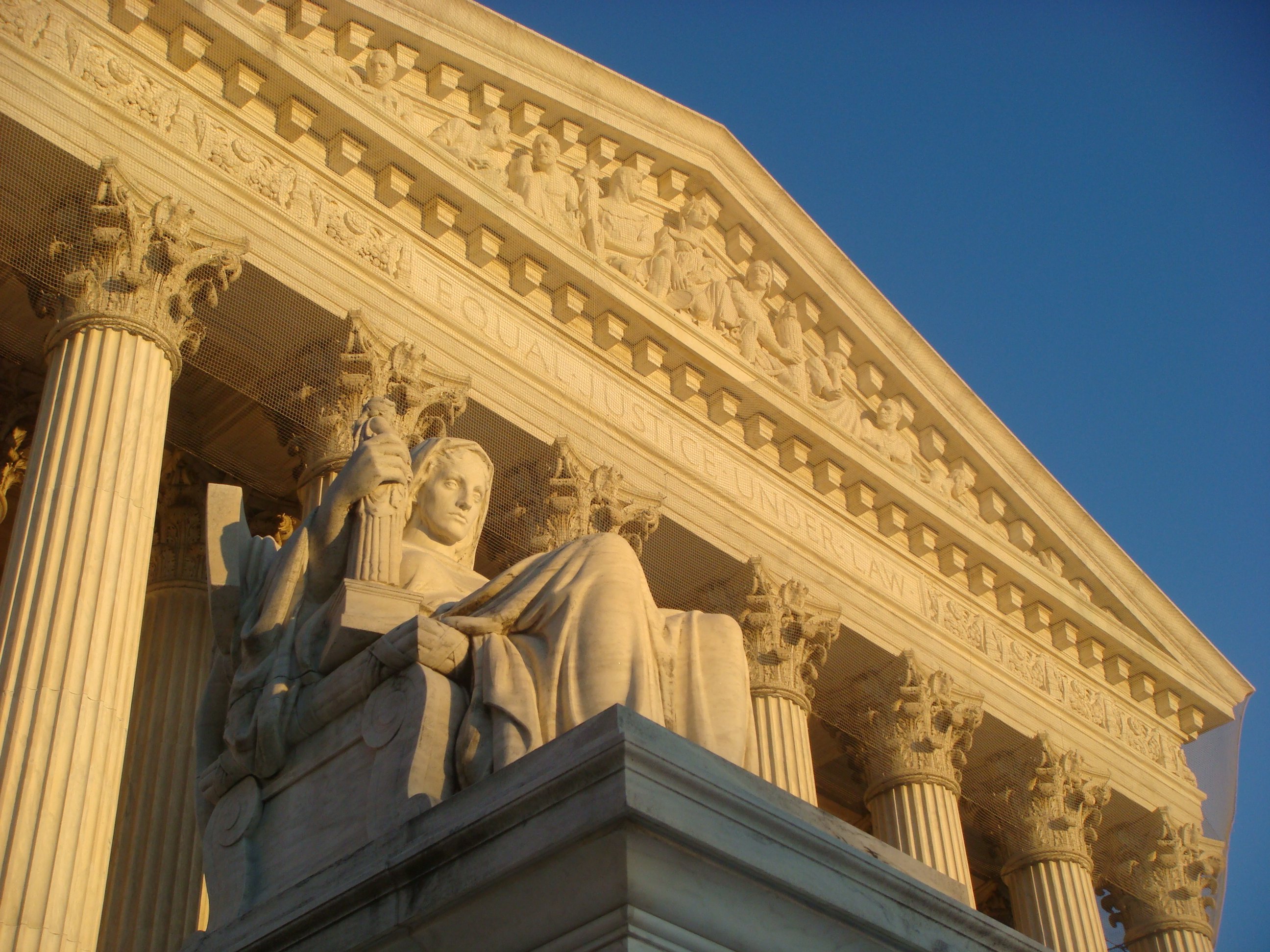 Supreme Court to look at privacy cases involving police searches of cell phones