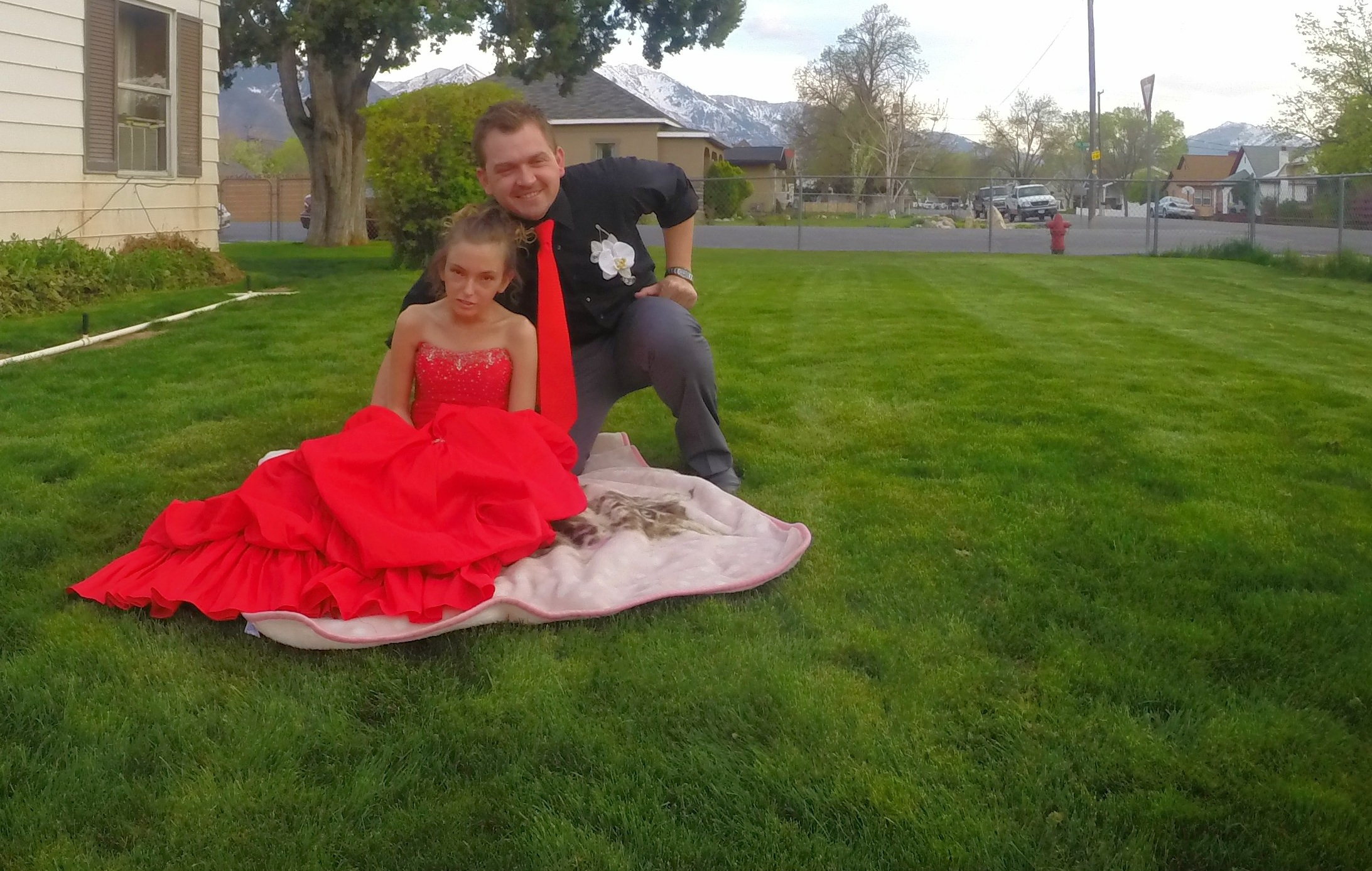 Will Roach and Sydni Taylor on their way to Maple Mountain High
School prom. Photo credit: Sharlene Vert
