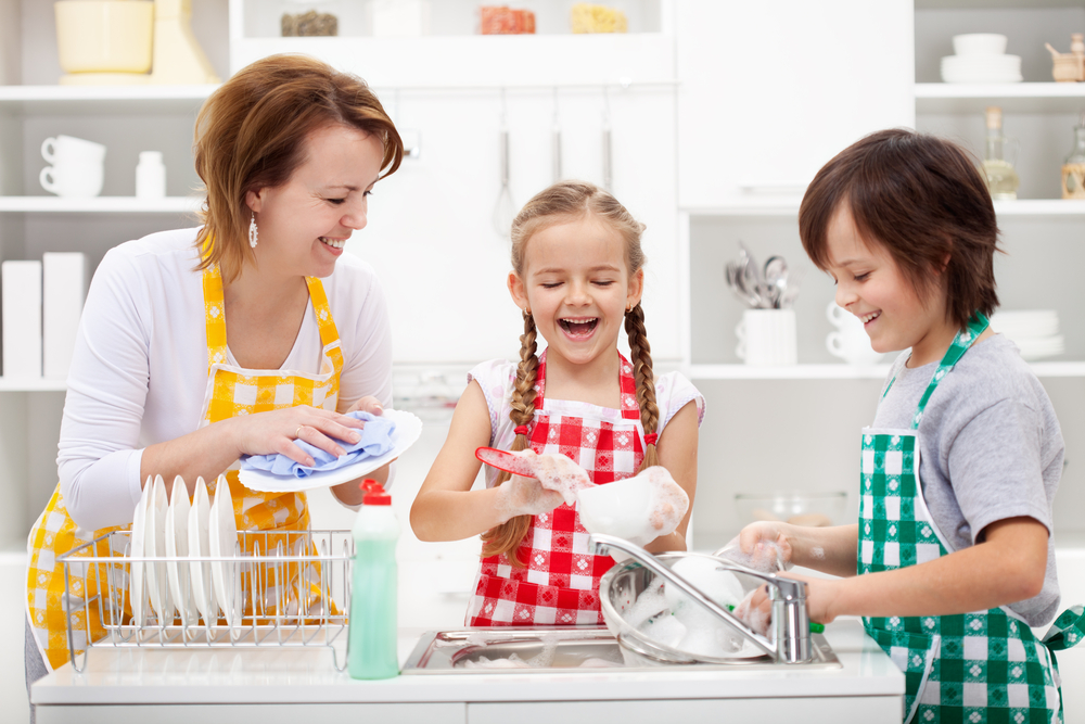 7 habilidades esenciales que todo padre debería enseñar a sus hijos