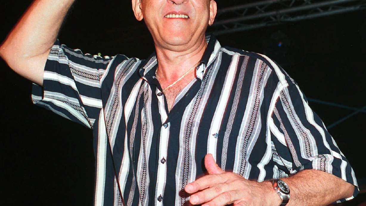 Cuban musician Juan Formell of Los Van Van dies