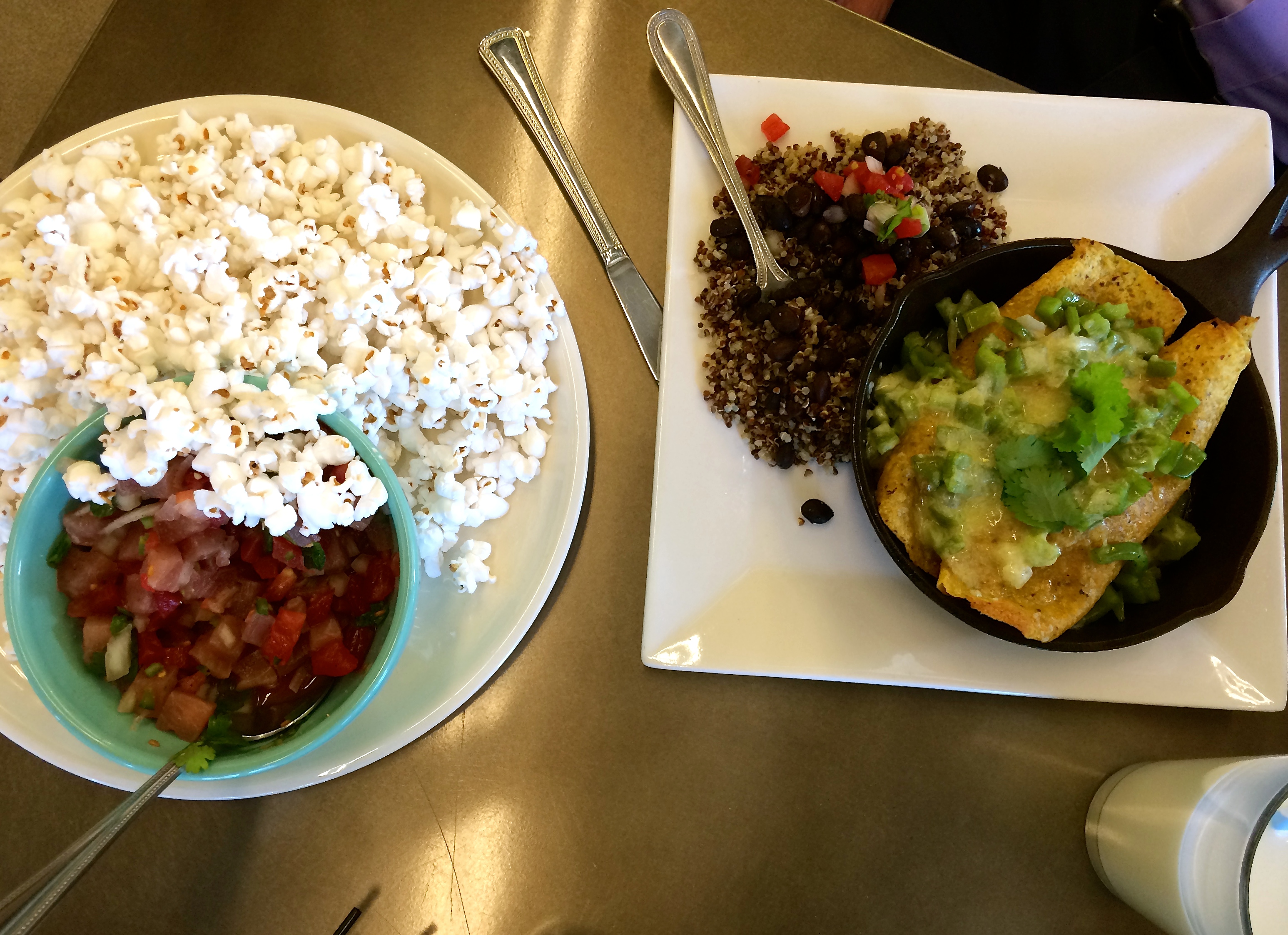 Ceviche and popcorn, and quinoa and healthy
enchiladas are just two of the many Real Foods
Market cafe menu options.