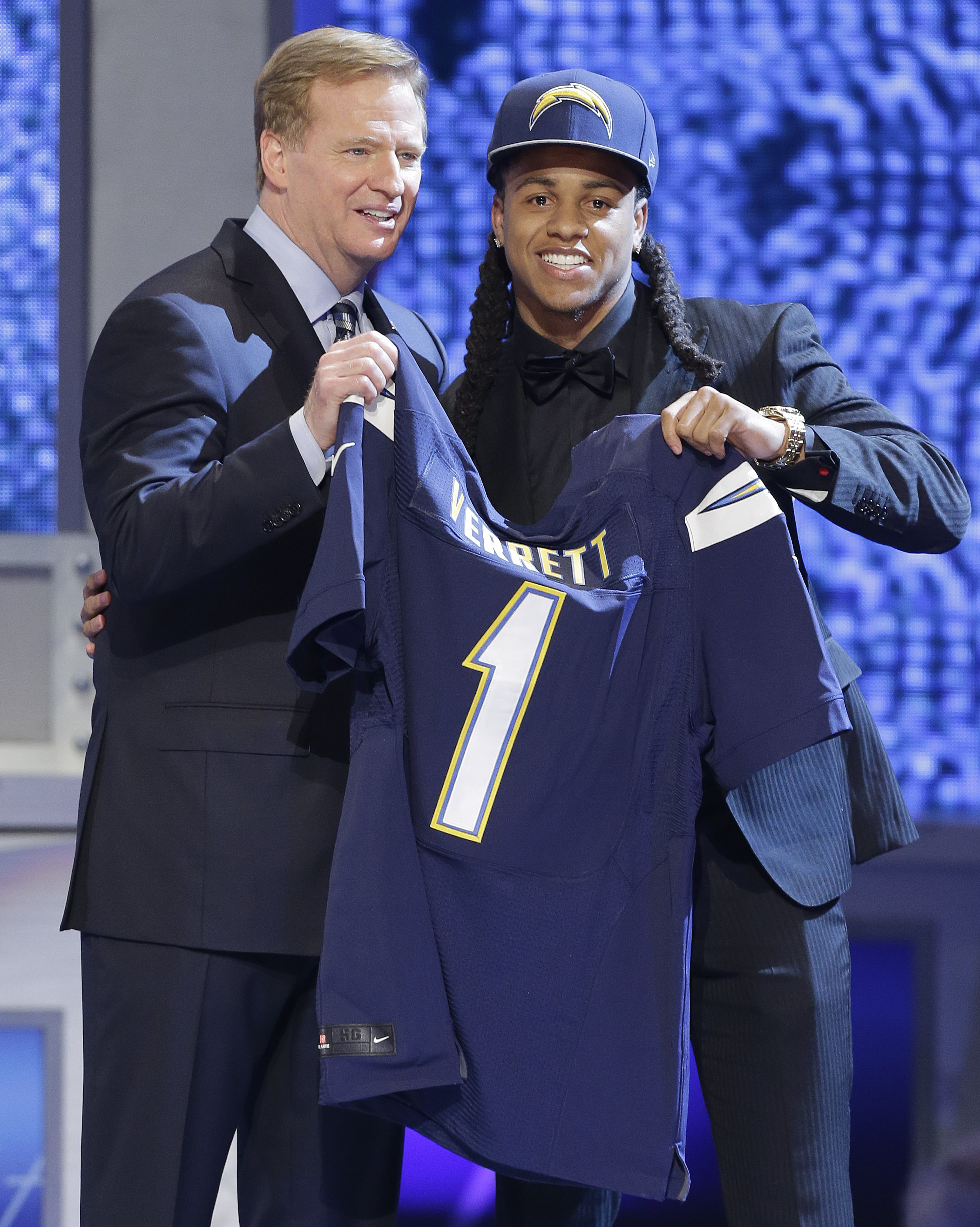 Chargers draft CB Verrett from TCU