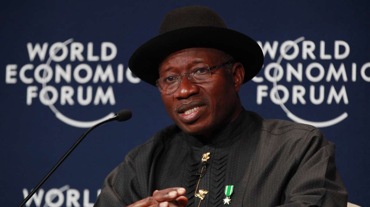 British, US experts join Nigeria search for girls