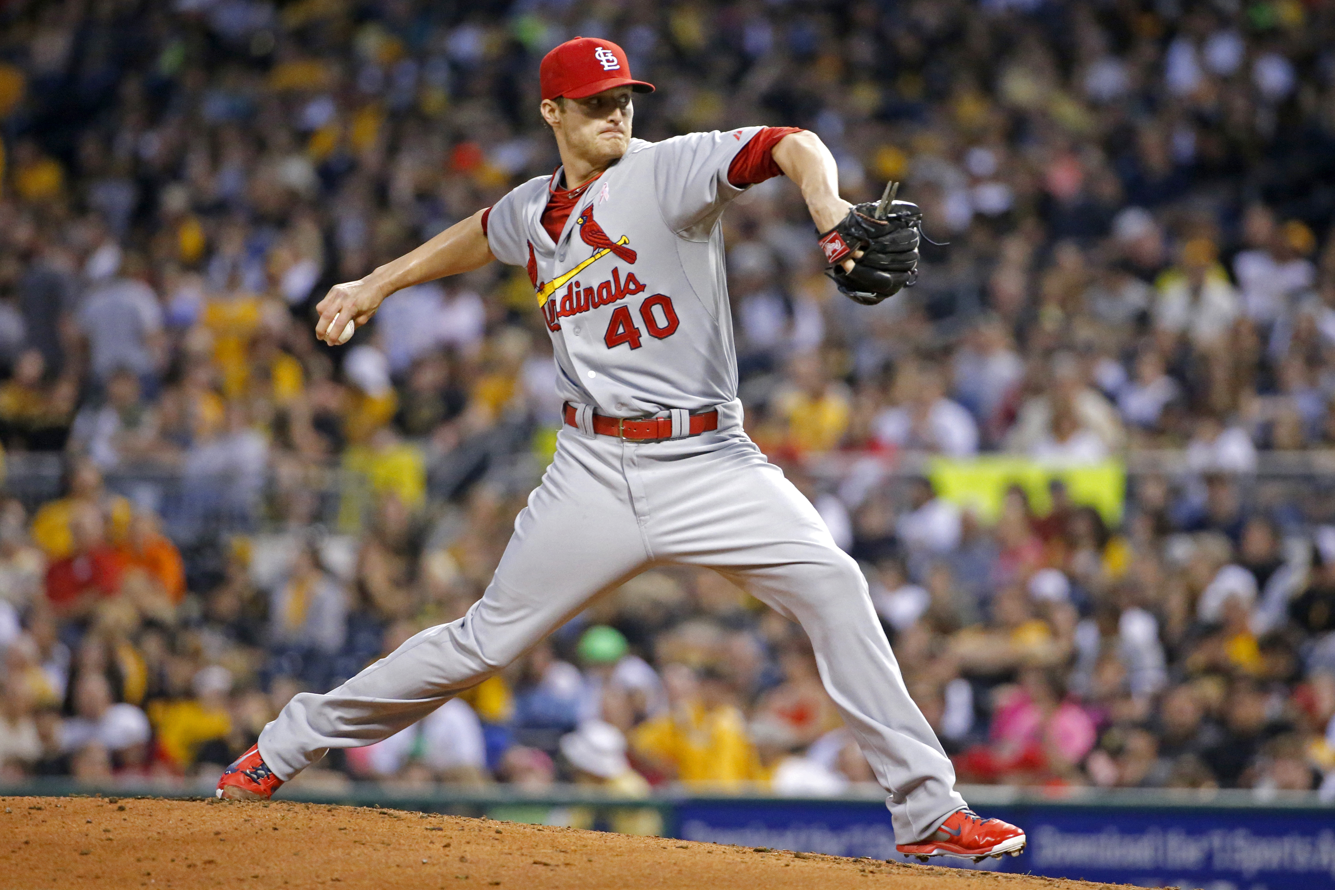 Cardinals hold on to beat Pirates 6-5