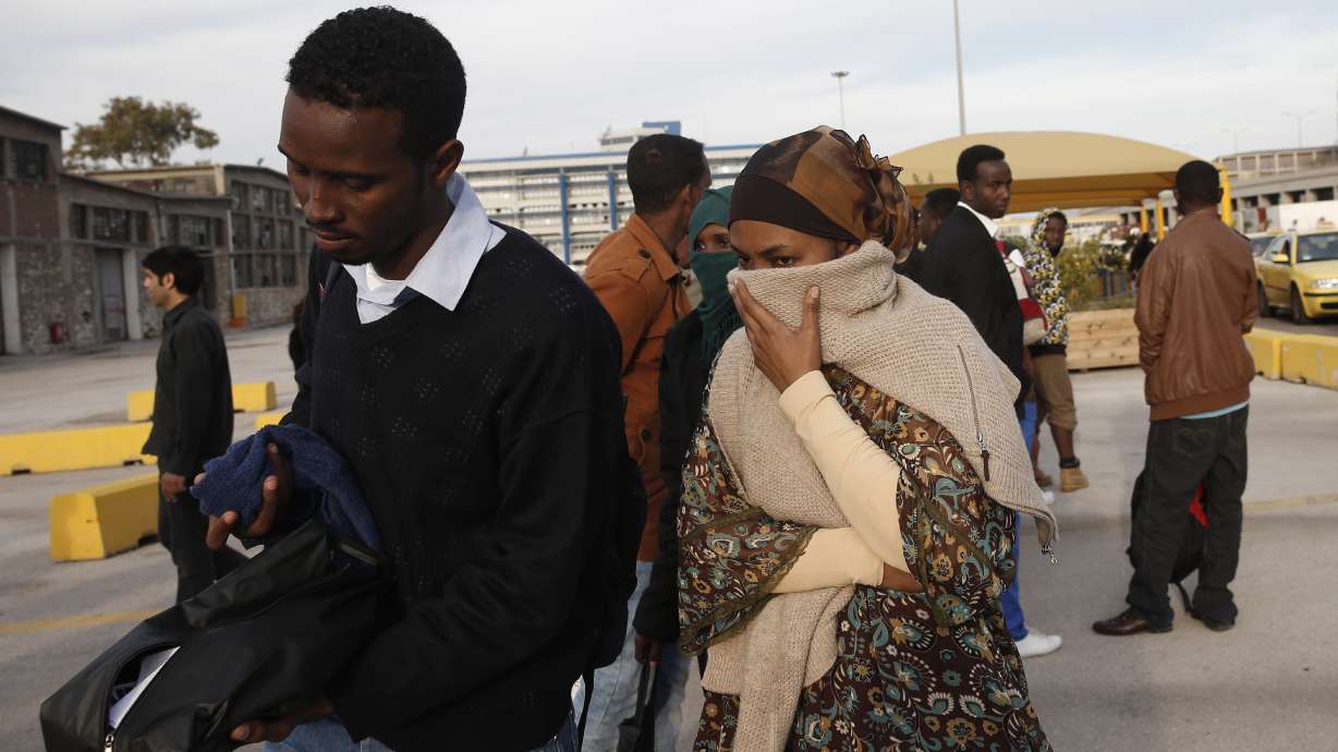 40 migrants rescued in Greece