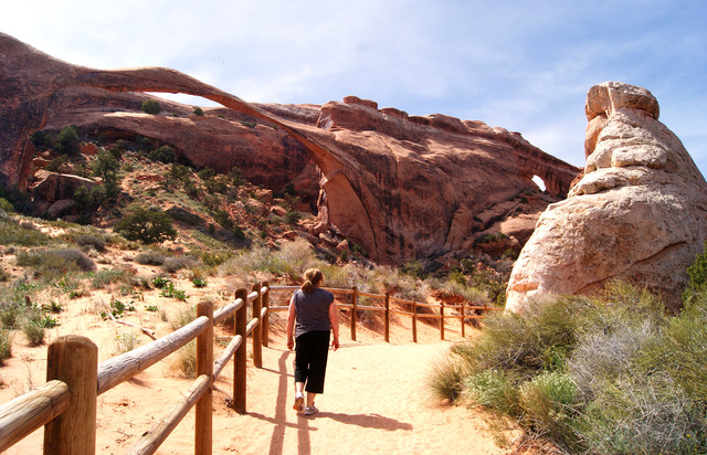 Landscape Arch is one of eight named arches and several unnamed
arches visible on the Devil's Garden Trail in Arches National Park.
(Photo: Flint Stephens)