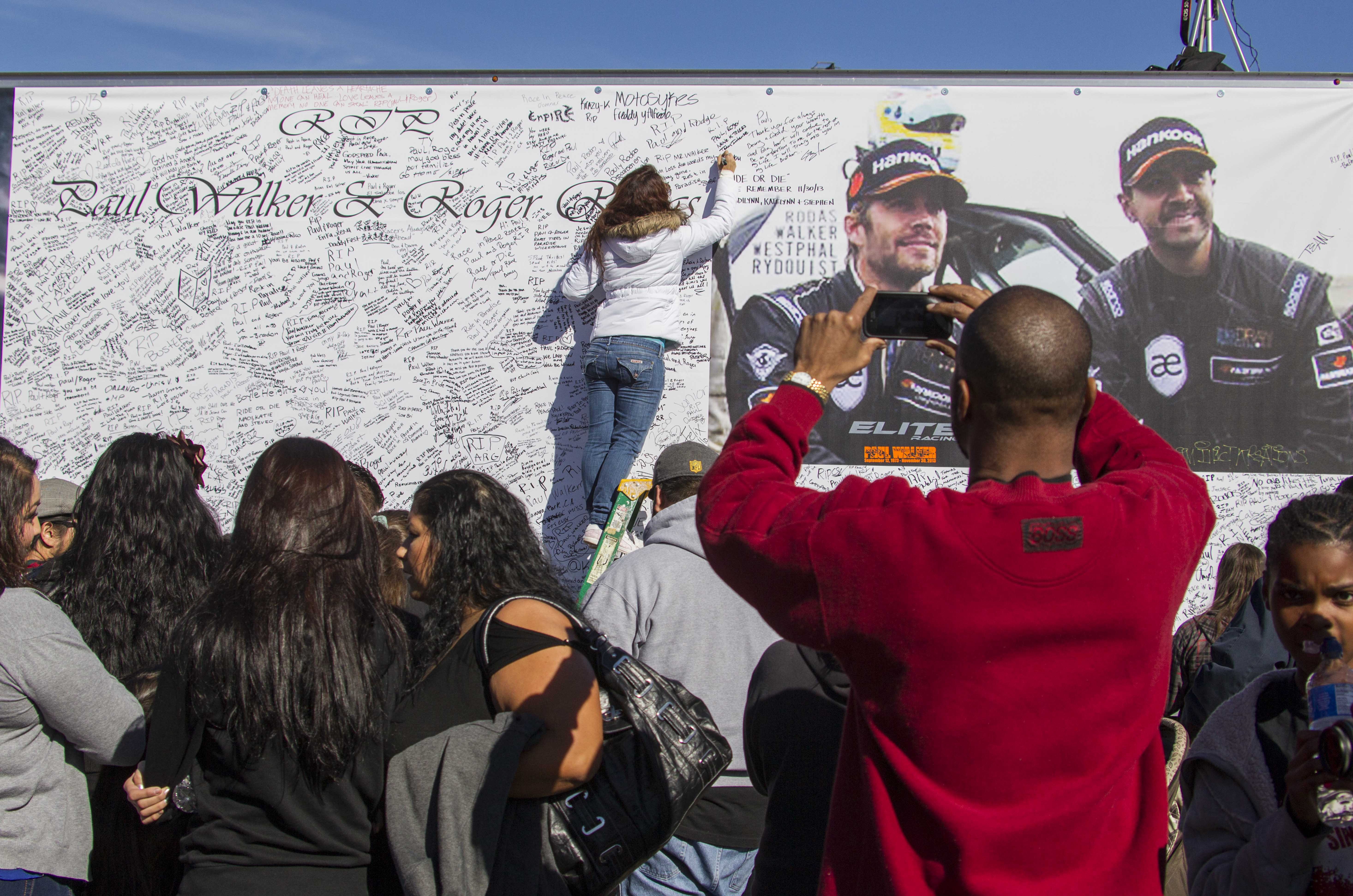 Porsche sued over crash that killed Paul Walker