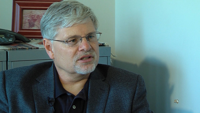 David Strayer, a psychology professor at the University of Utah, has
become a national expert on multitasking and distracted driving.