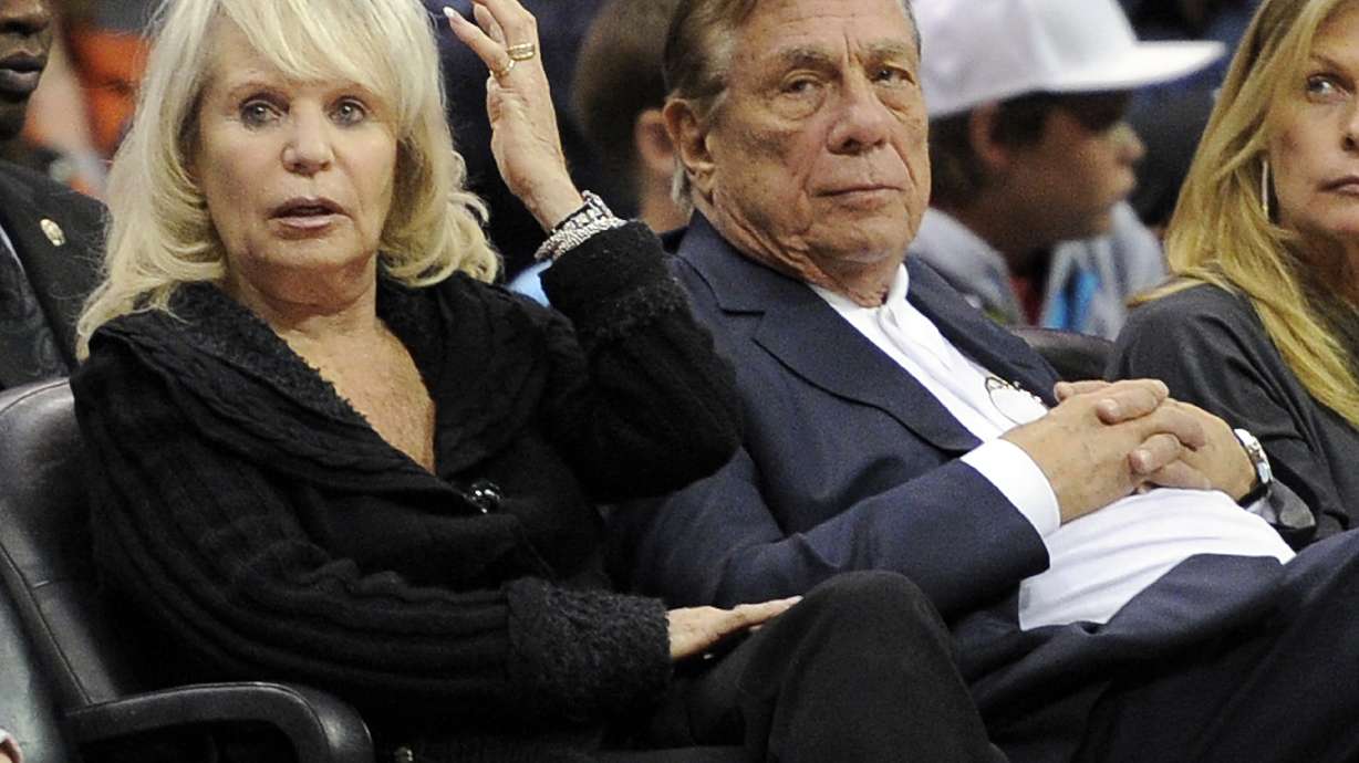 Johnson says Clippers owner living in 'stone ages'