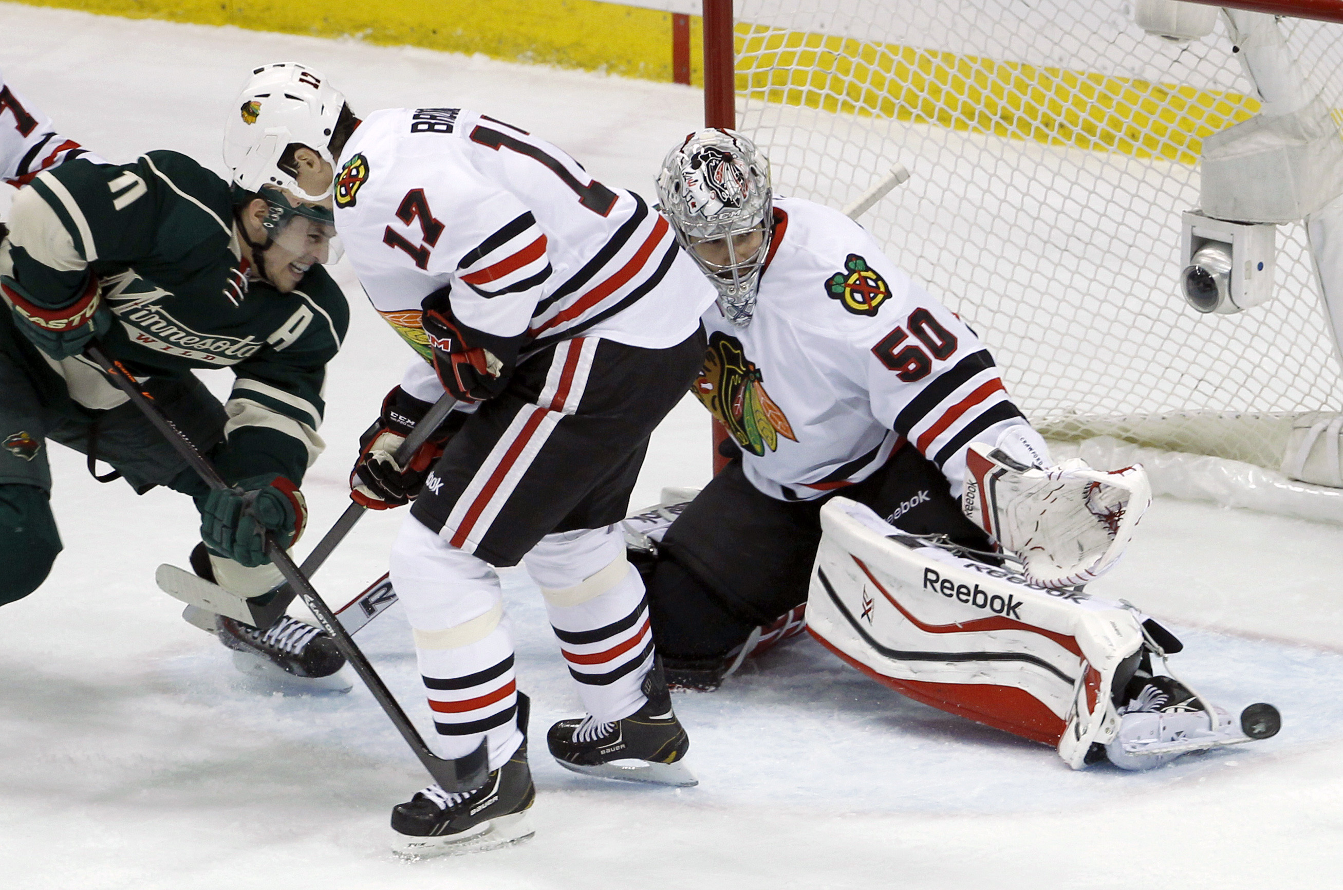 Kane, Blackhawks top Wild 2-1 in OT to advance
