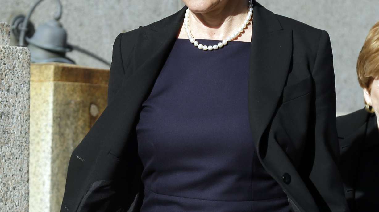 1st day deliberations end in Anheuser-Busch suit