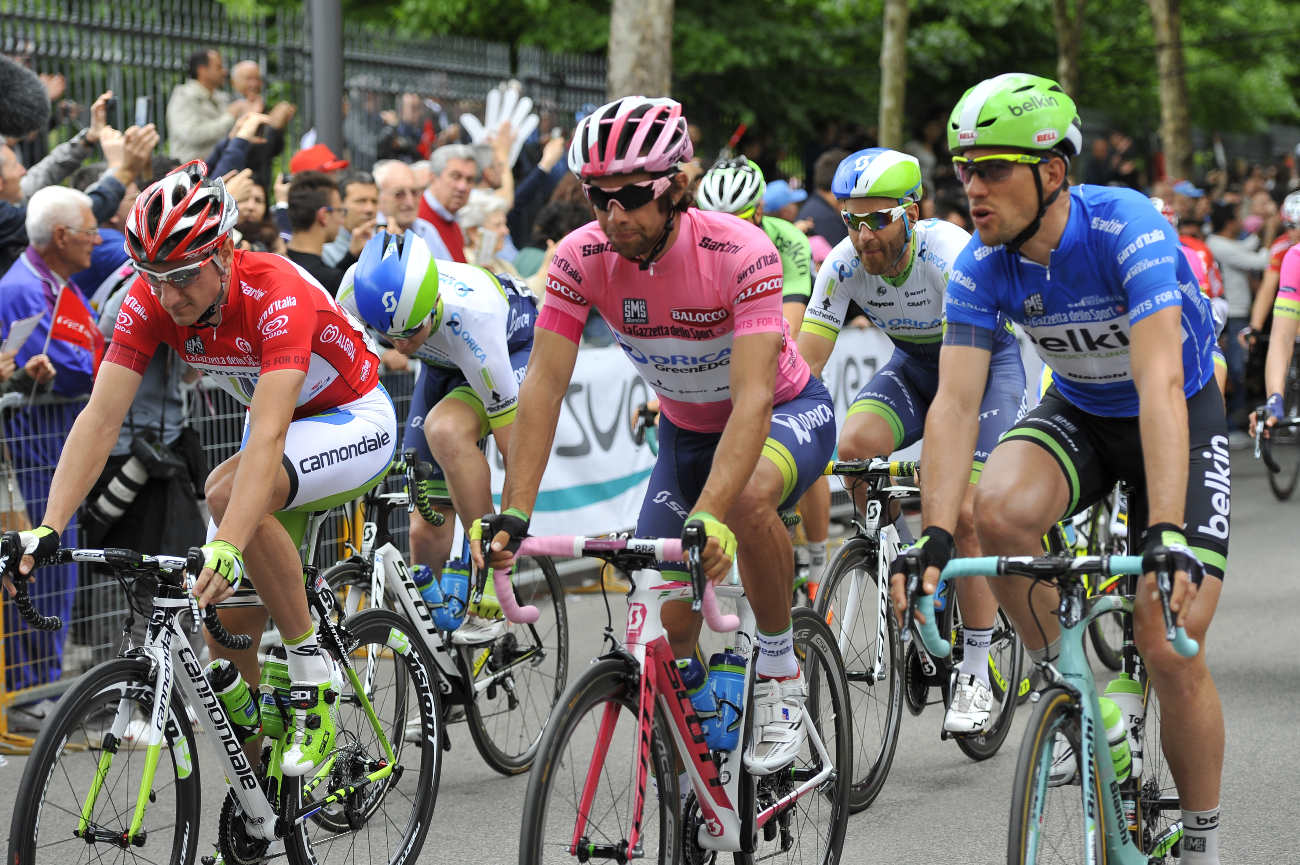 Bouhanni wins 7th Giro stage; Matthews keeps lead