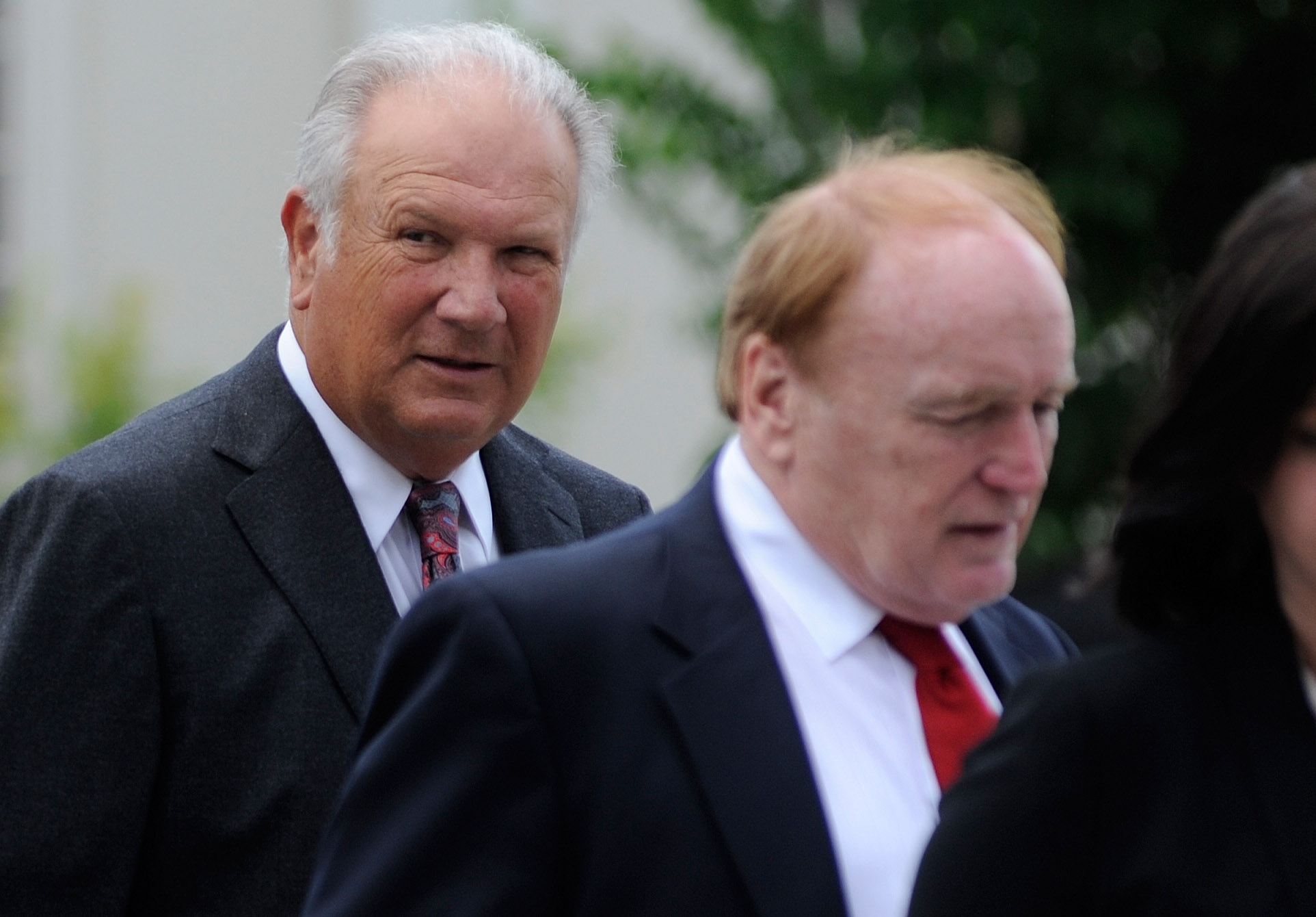 Ex-UGA coach Donnan acquitted in investment case
