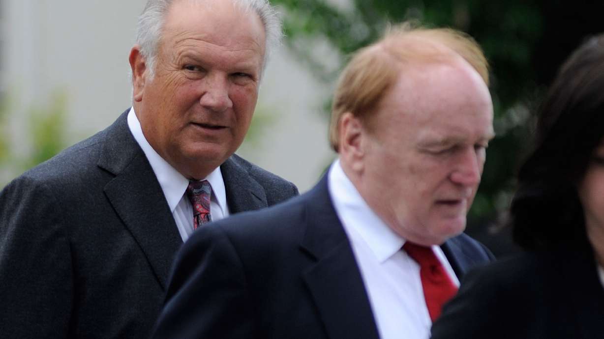 Ex-UGA coach Donnan acquitted in investment case