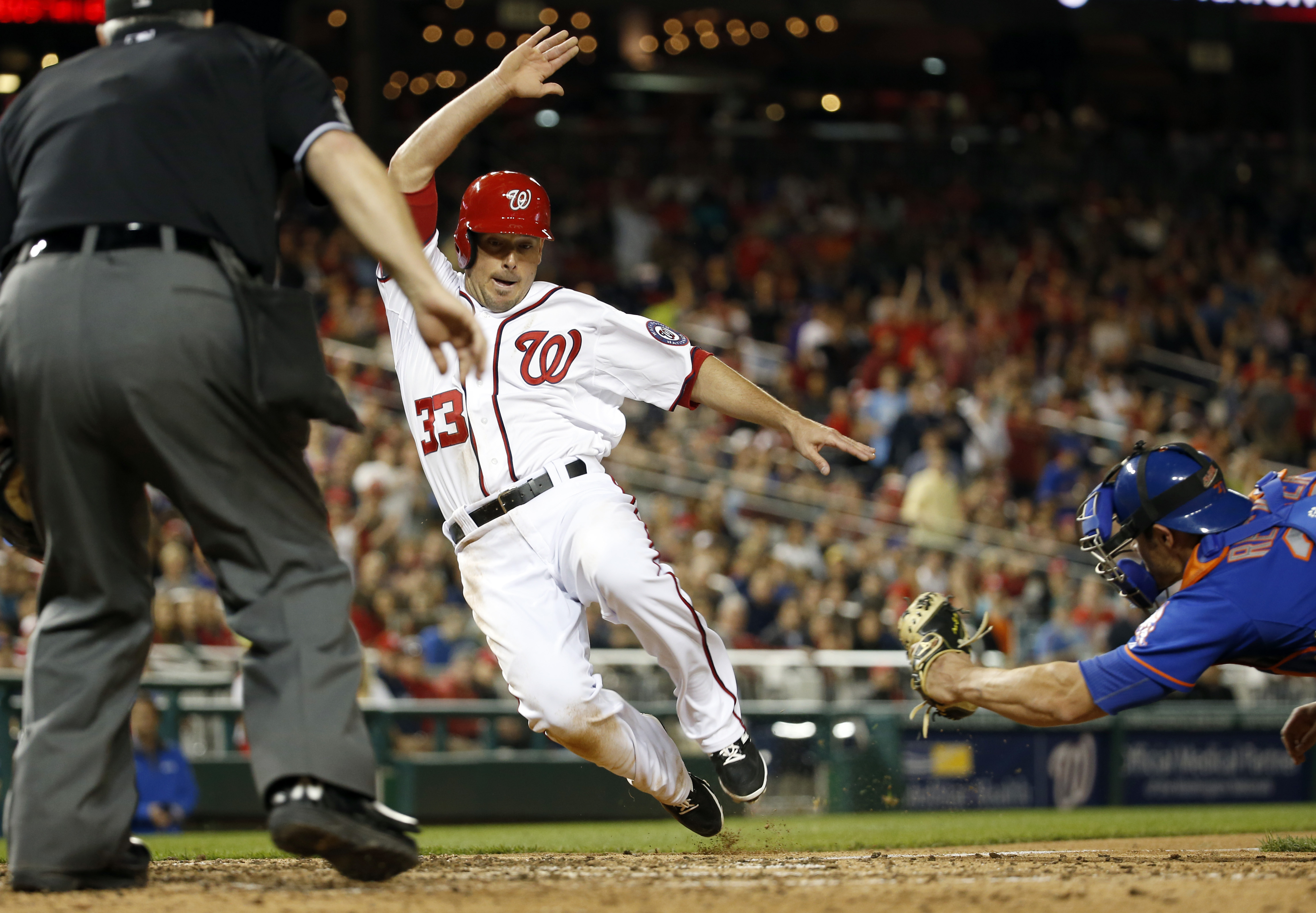 Niese struggles as Mets fall 5-2 to Nationals