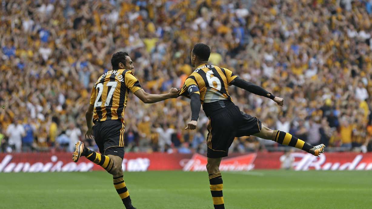 Arsenal ends 9-year title drought with FA Cup win