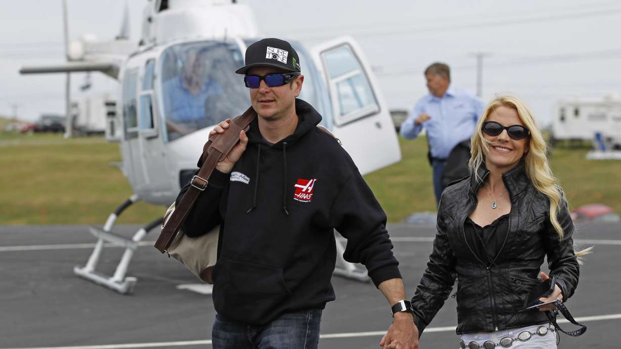 Busch narrowly misses Indy 500 pole contention