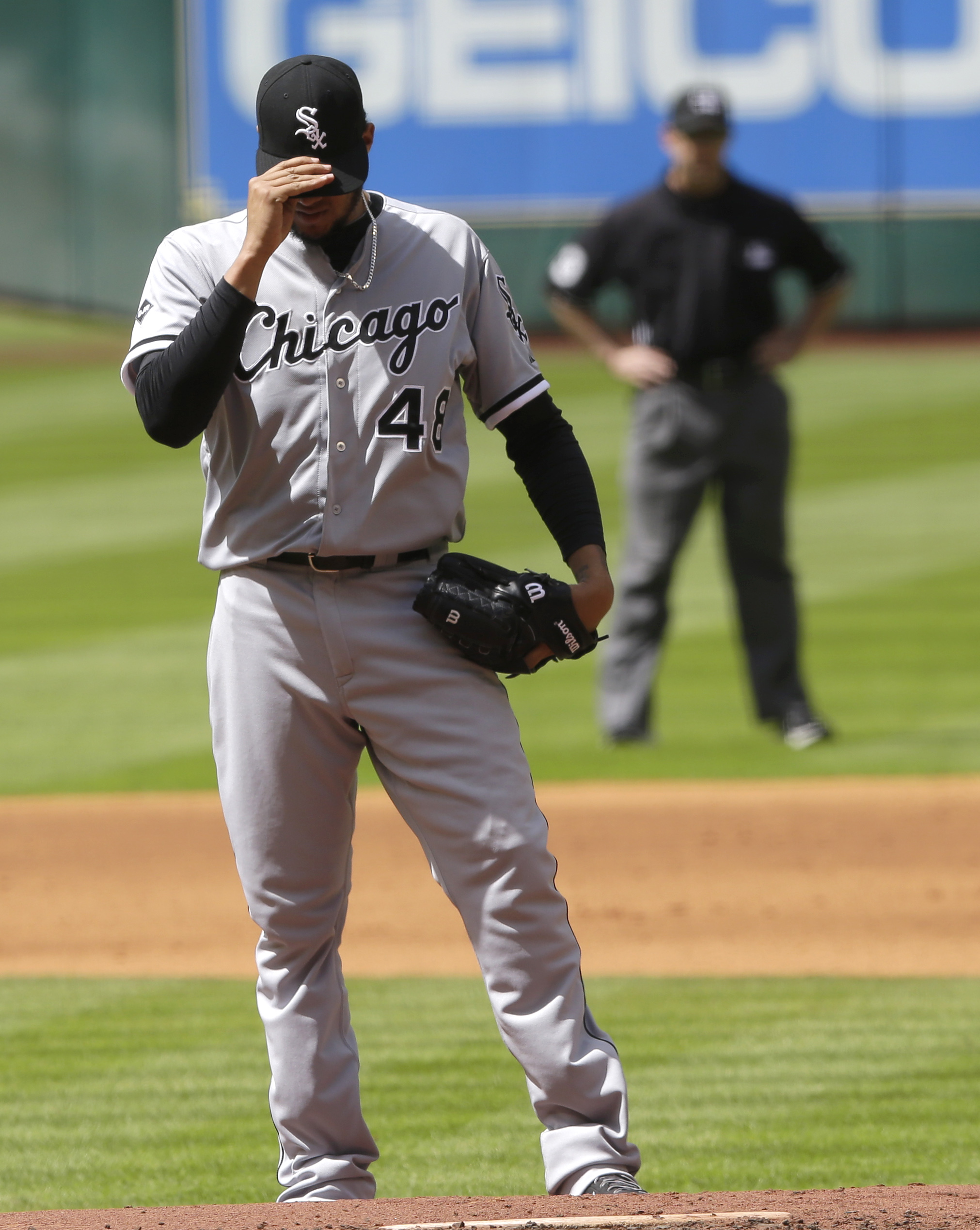 Castro, Fowler homer, Astros outlast White Sox 6-5