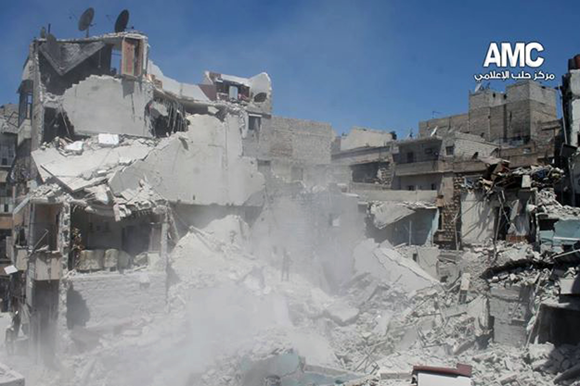 Activists: Death toll in Syria's war tops 160,000