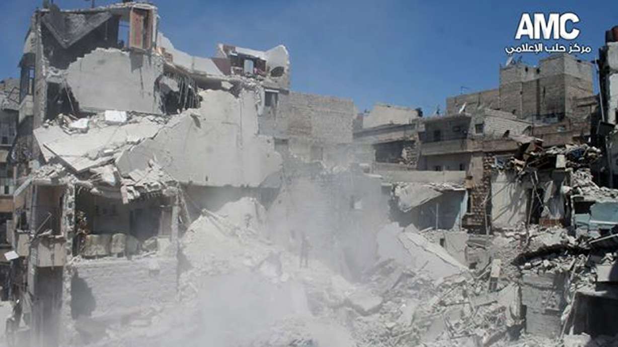 Activists: Death toll in Syria's war tops 160,000