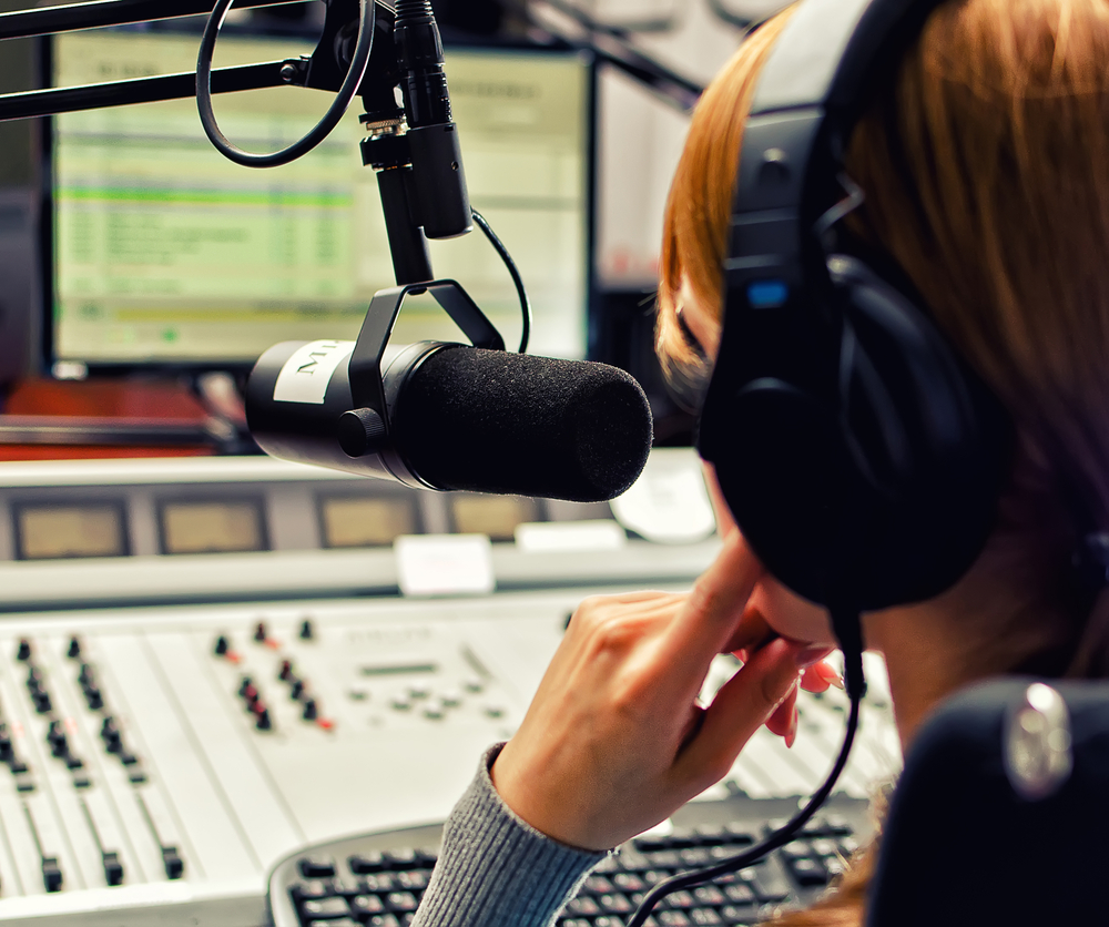 Live streaming radio station promotes local musicians