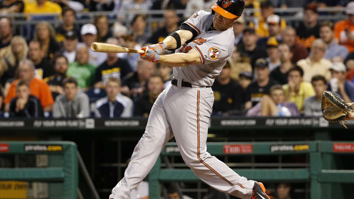 Davis hits 3 homers as Orioles beat Pirates 9-2