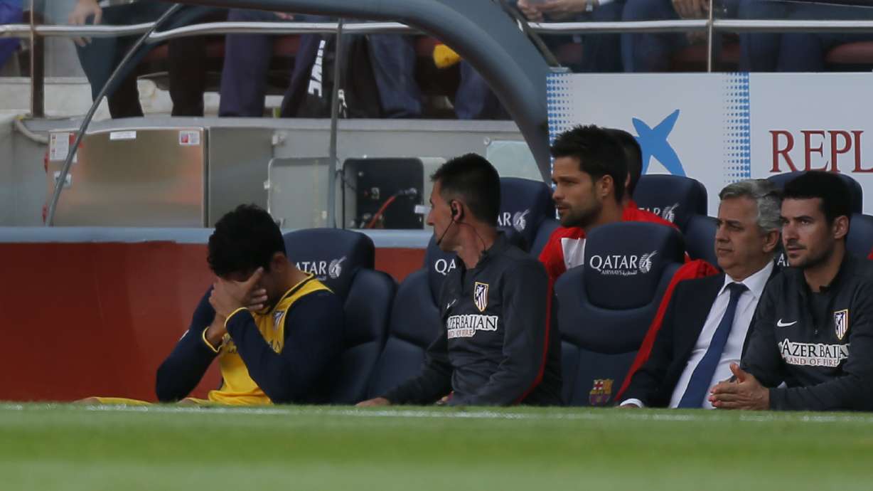 Desperate Atletico seeks horse therapy for Costa