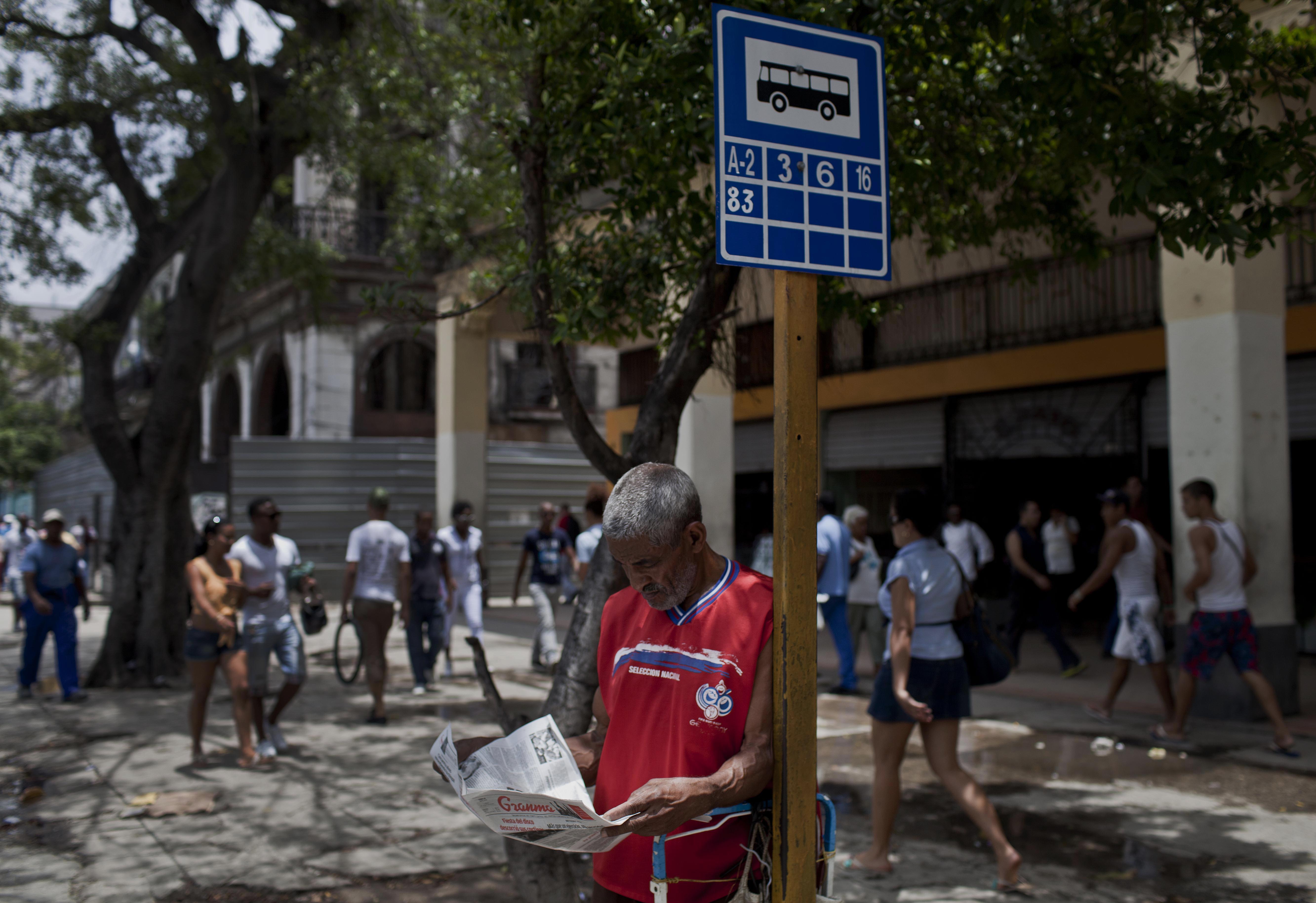 Cuban blogger's news site hacked after going live