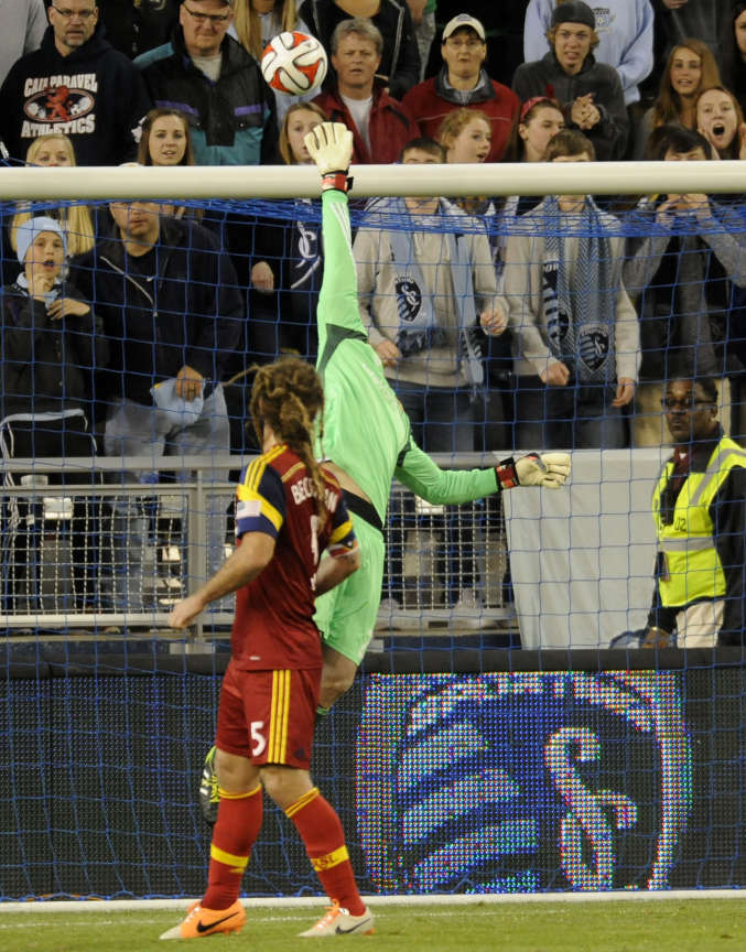 RSL backup goalkeeper Attinella confident in start, team's unbeaten run