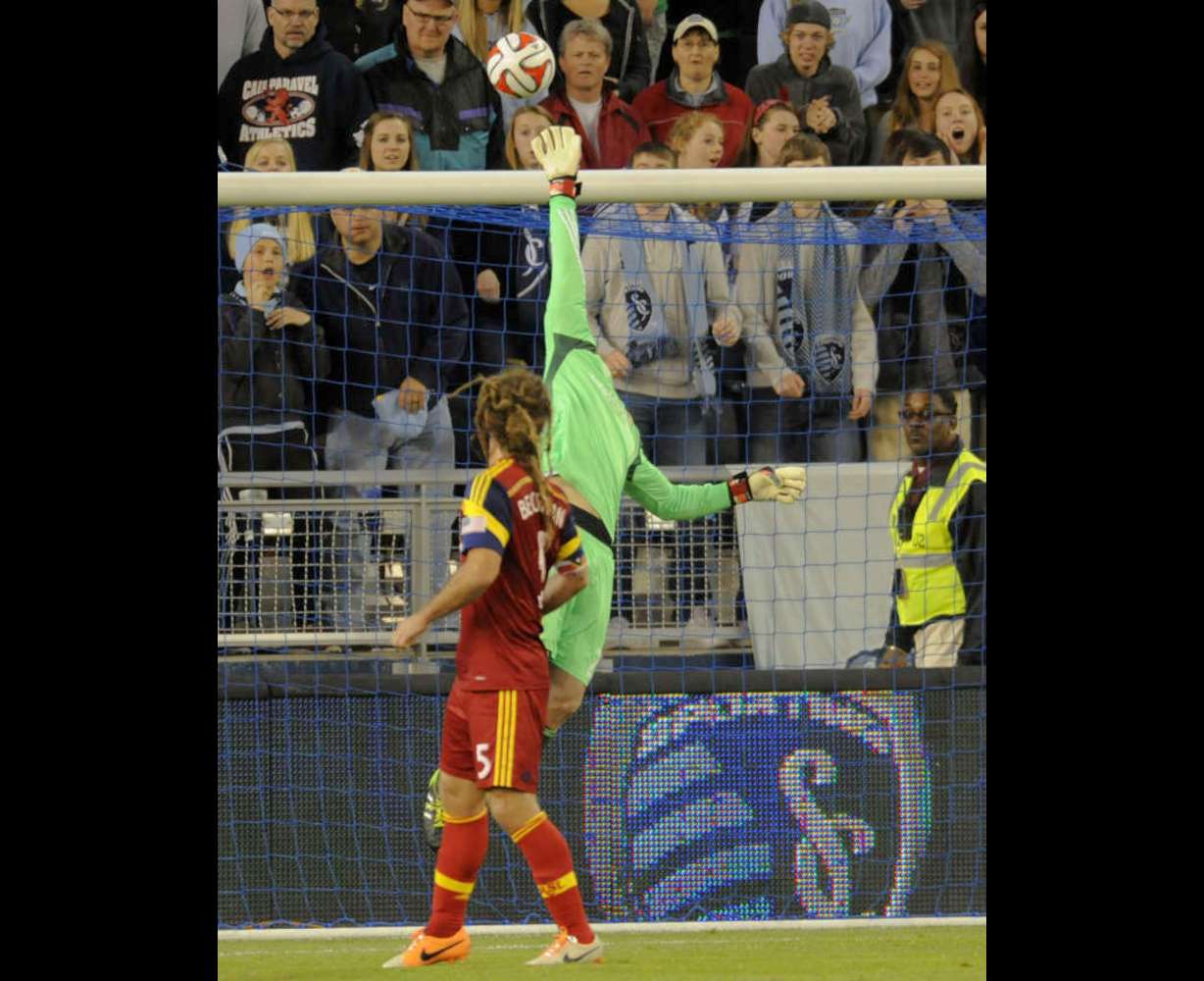 RSL backup goalkeeper Attinella confident in start, team's unbeaten run