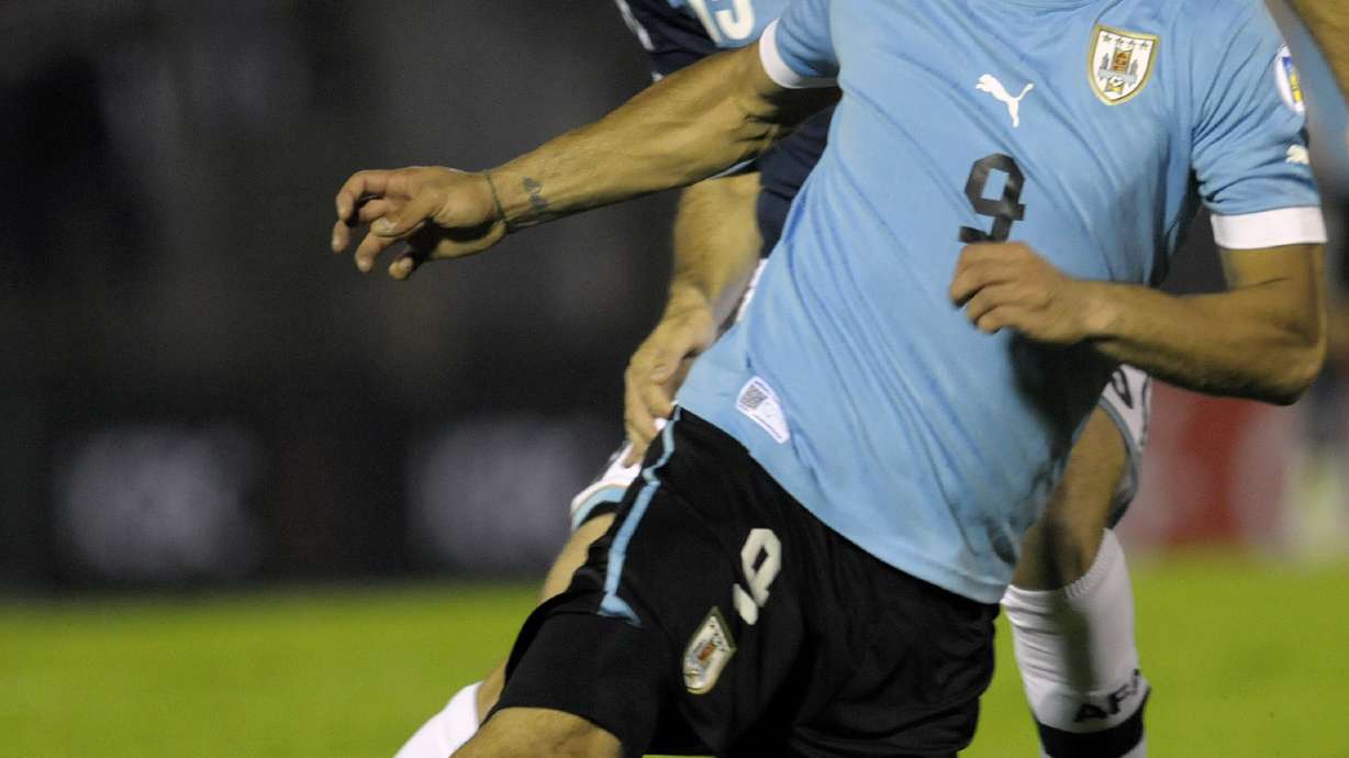 Uruguay striker Suarez has surgery ahead of WCup