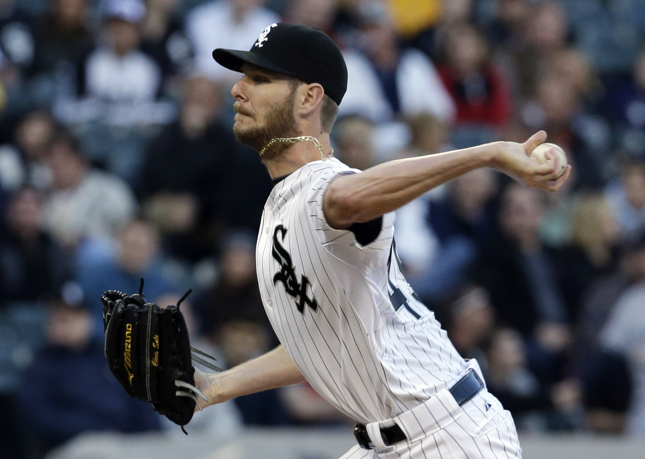 Sale retires 18 of 19, White Sox beat Yankees 3-2