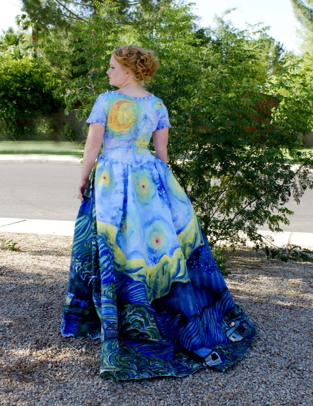 painting prom dress Made my own prom dress inspired by the Starry Night painting! This is my first sewing project! : r/sewing