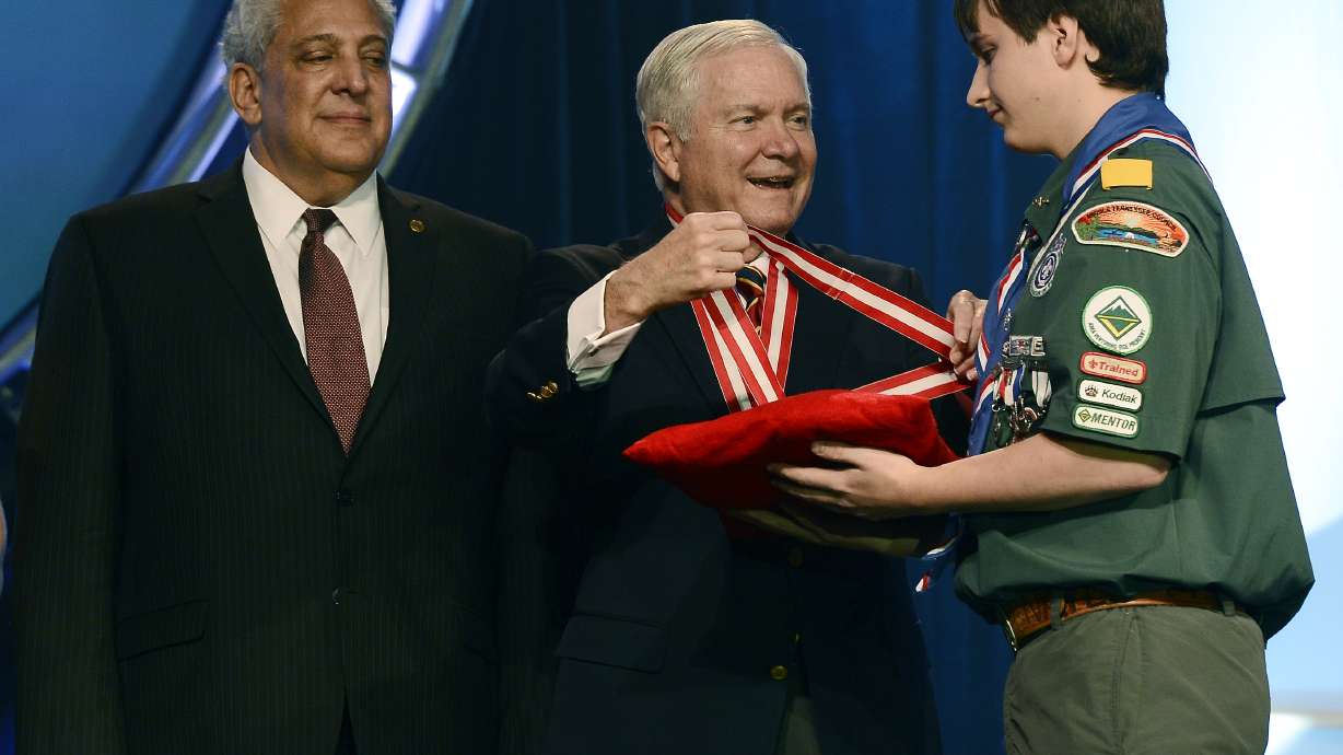 Gates: Would have allowed gay adults in Scouts