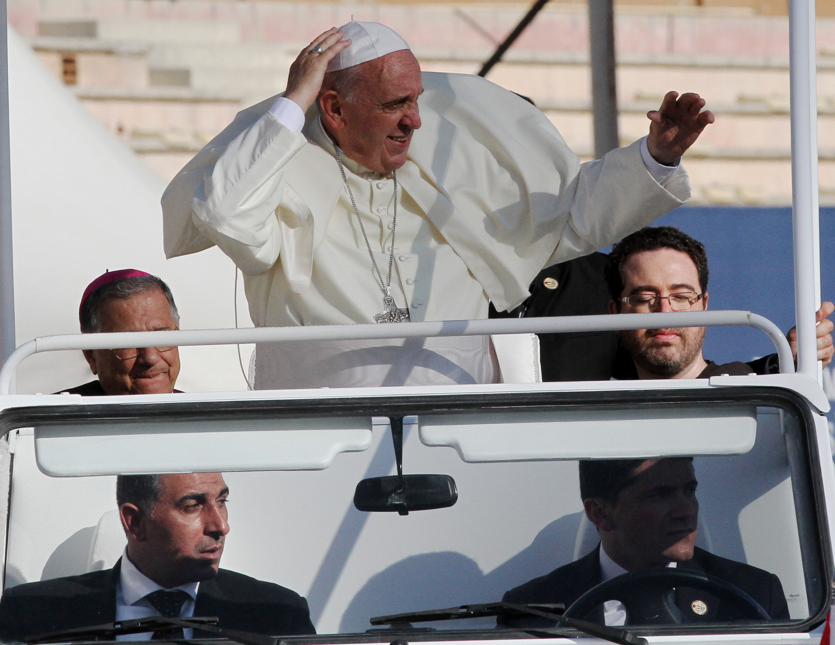 Pope gives Palestinians boost of support