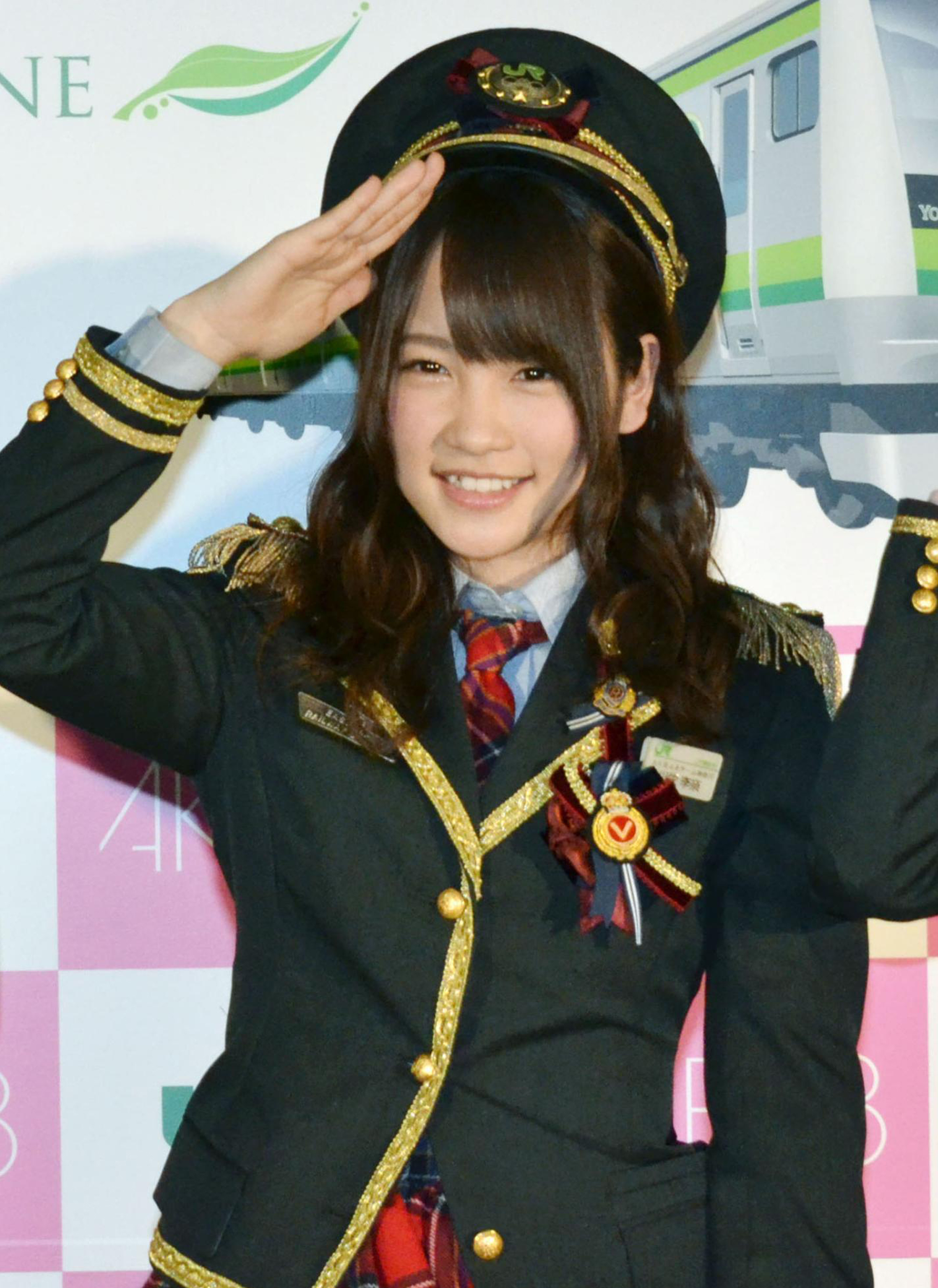 2 members of Japanese pop group AKB48 attacked