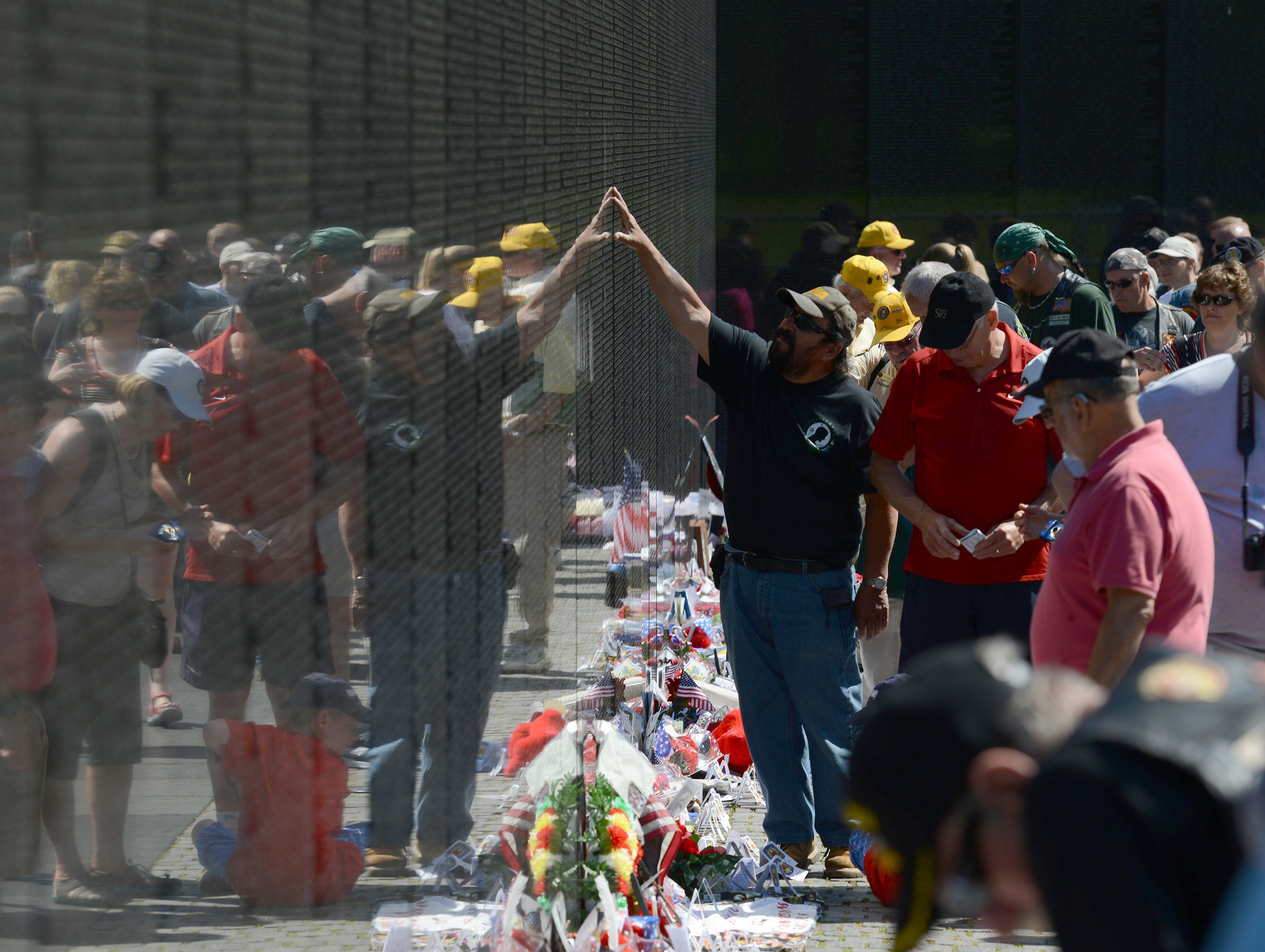 US honors veterans over Memorial Day weekend