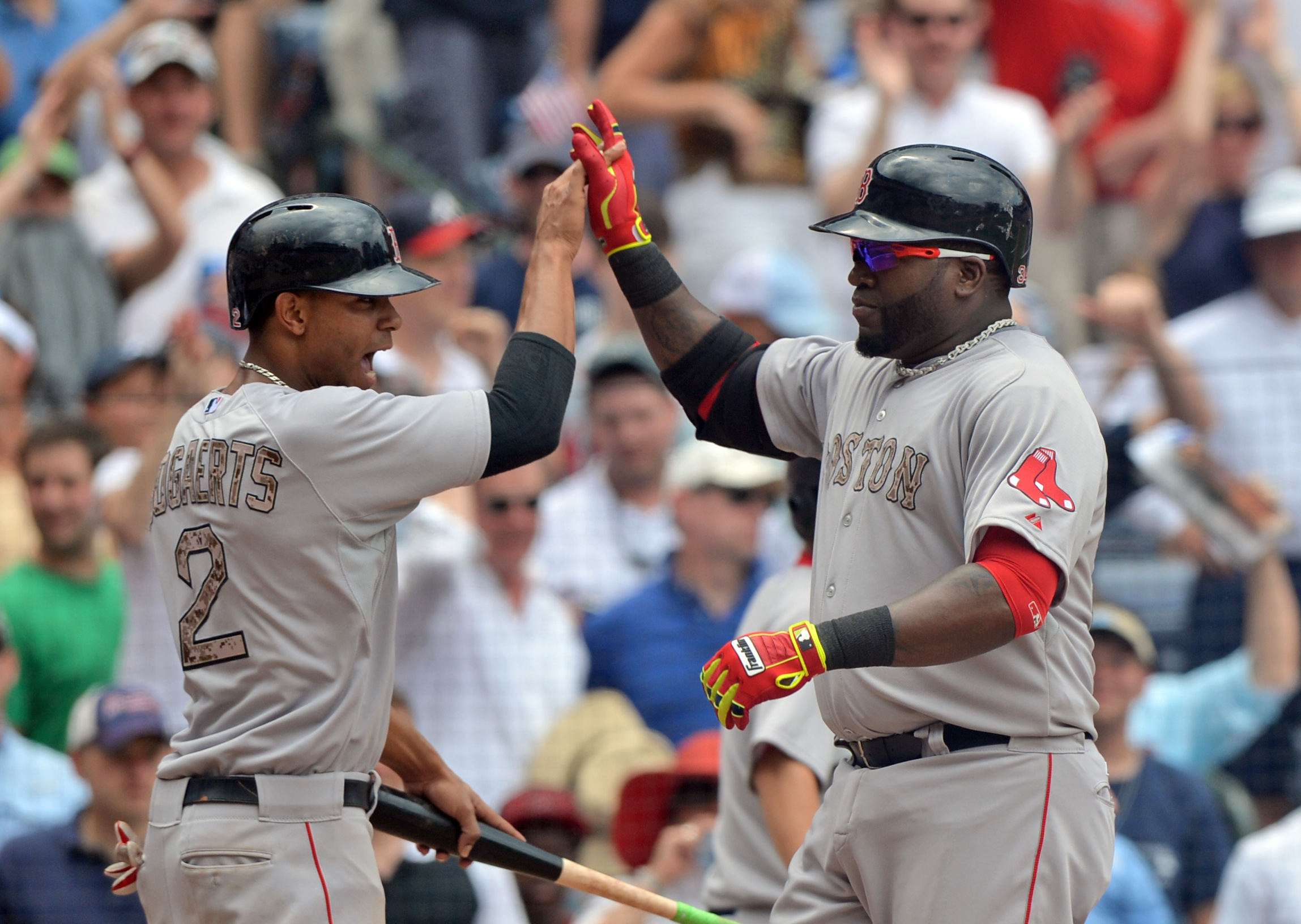 Ortiz, Red Sox end 10-game skid, rally past Braves