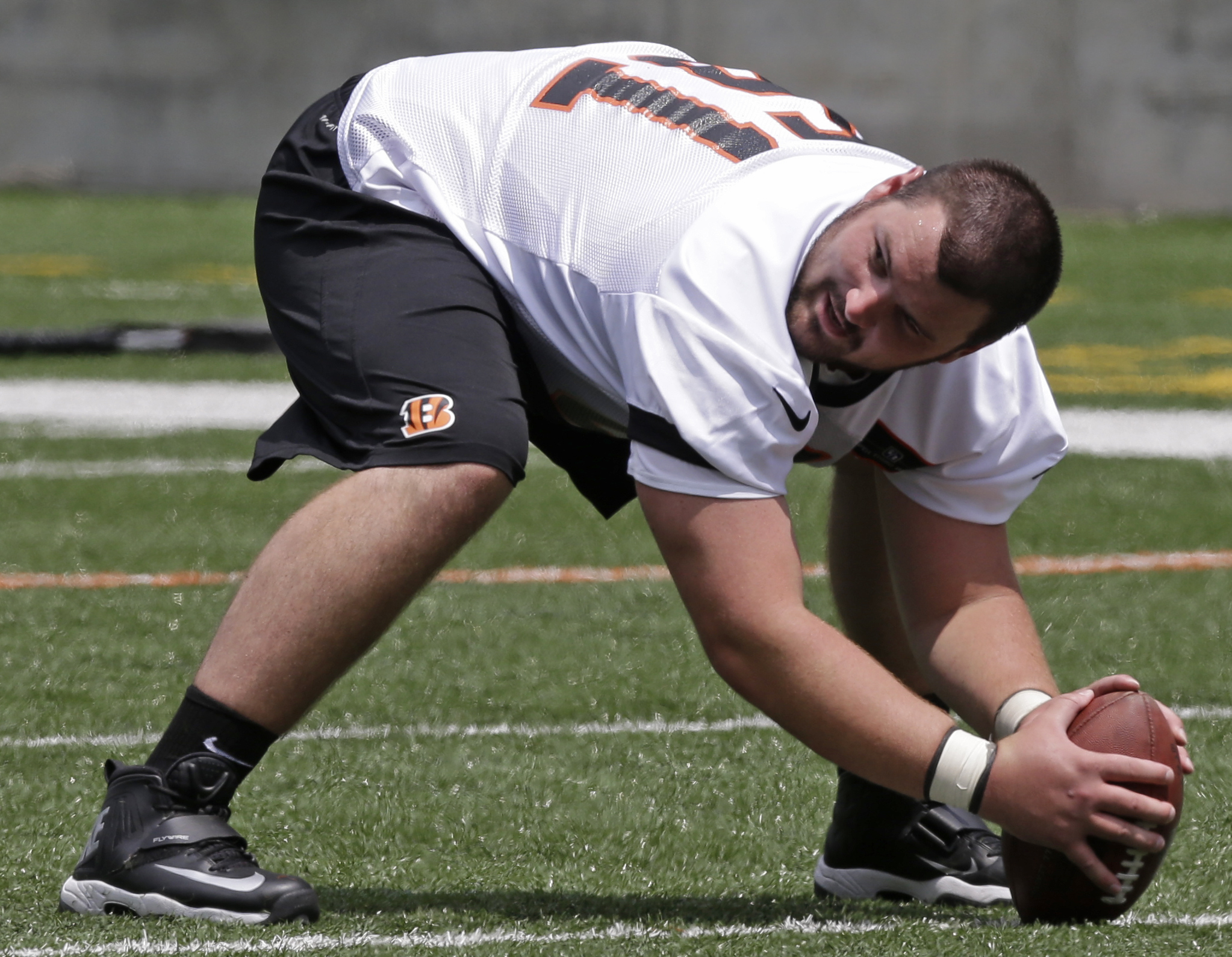 Rookie center Russell Bodine gets chance to start