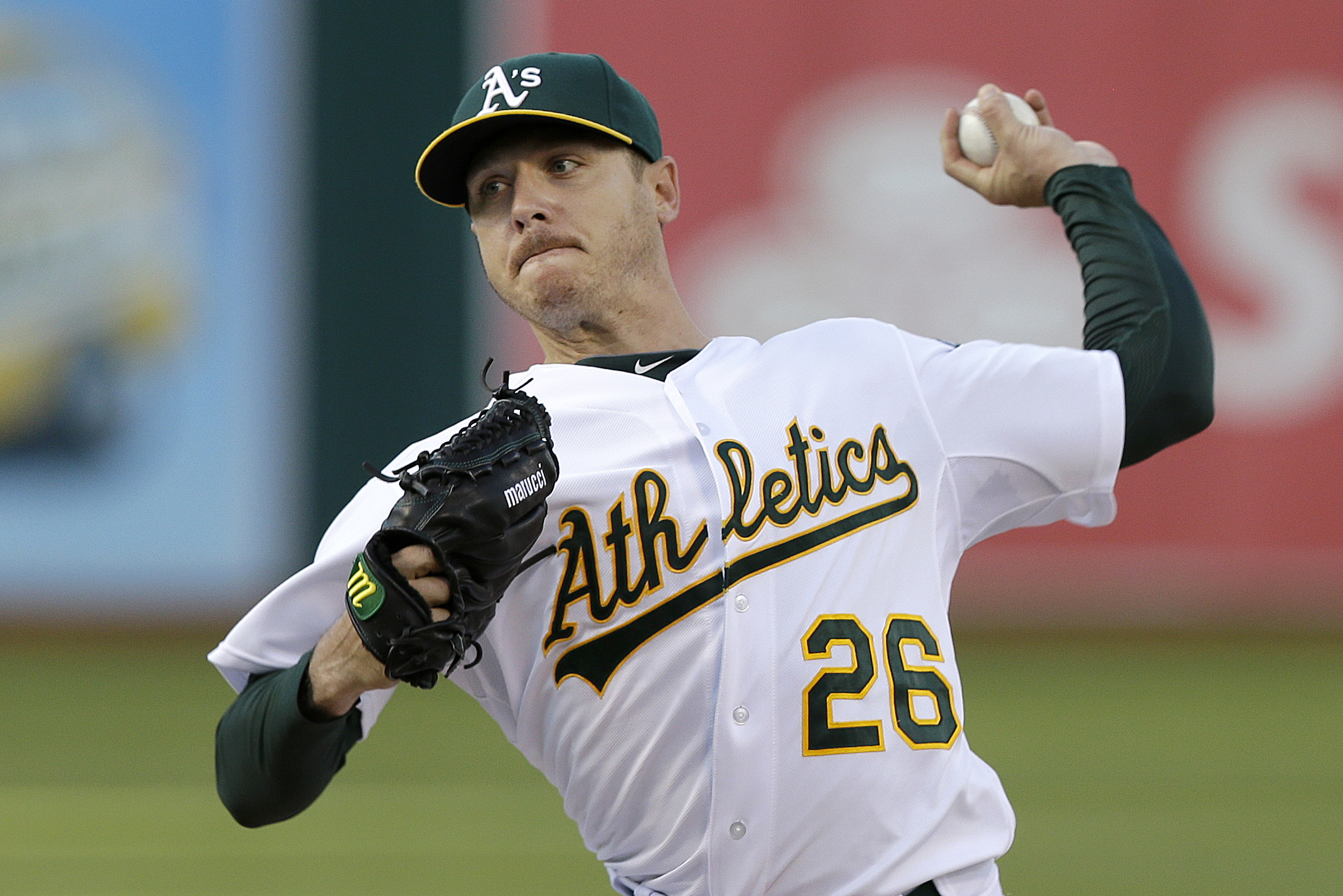 Donaldson rallies A's to 3-1 win over Tigers