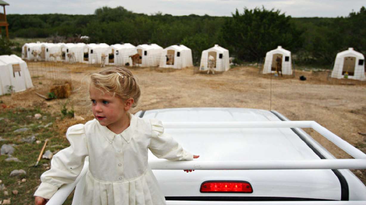 Sheriff: Texas polygamists didn't come to South Dakota