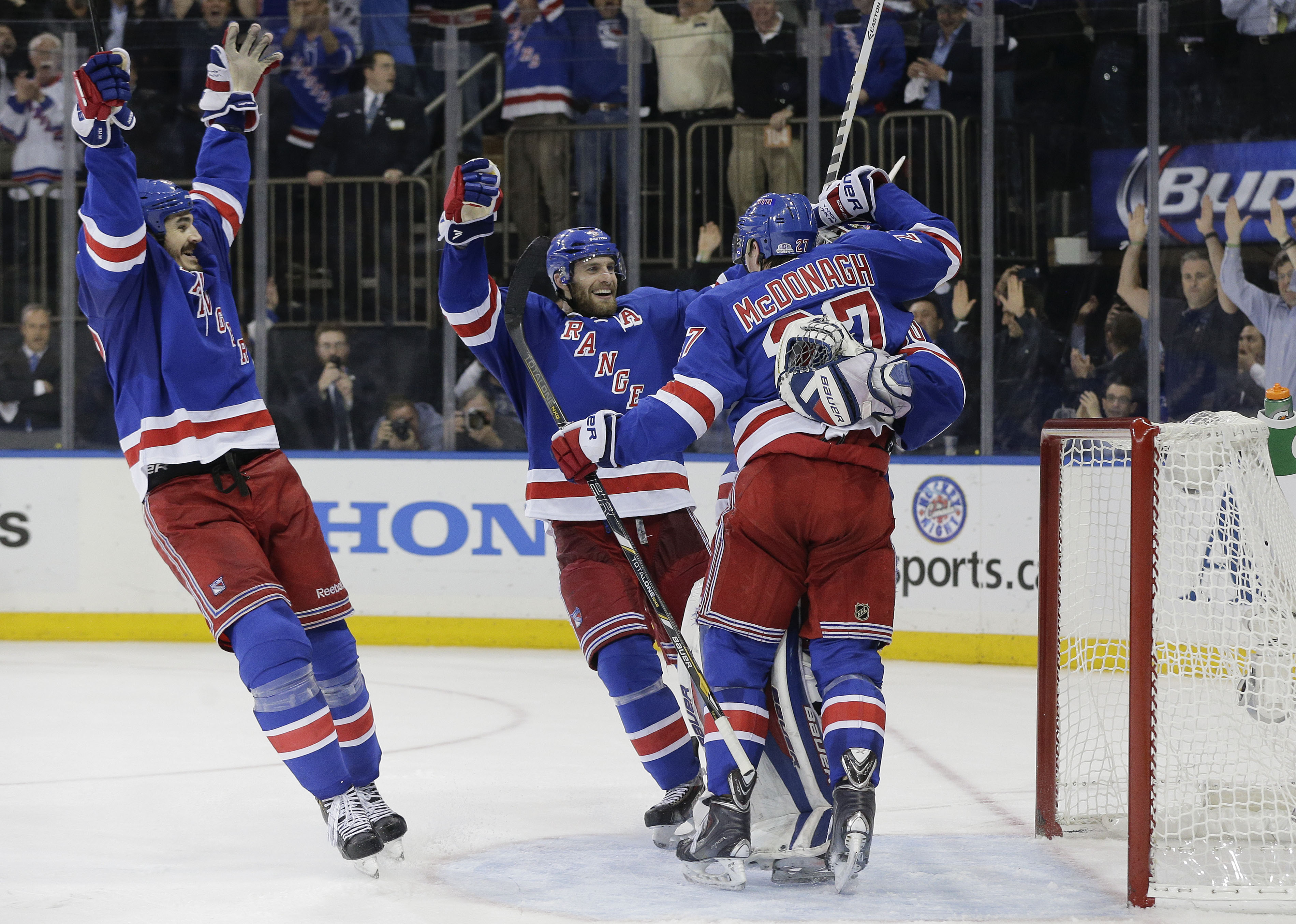 Rangers knock out Habs in 6, reach Cup finals