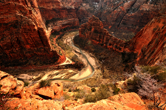 Officials identify body found at Zion National Park as overdue hiker