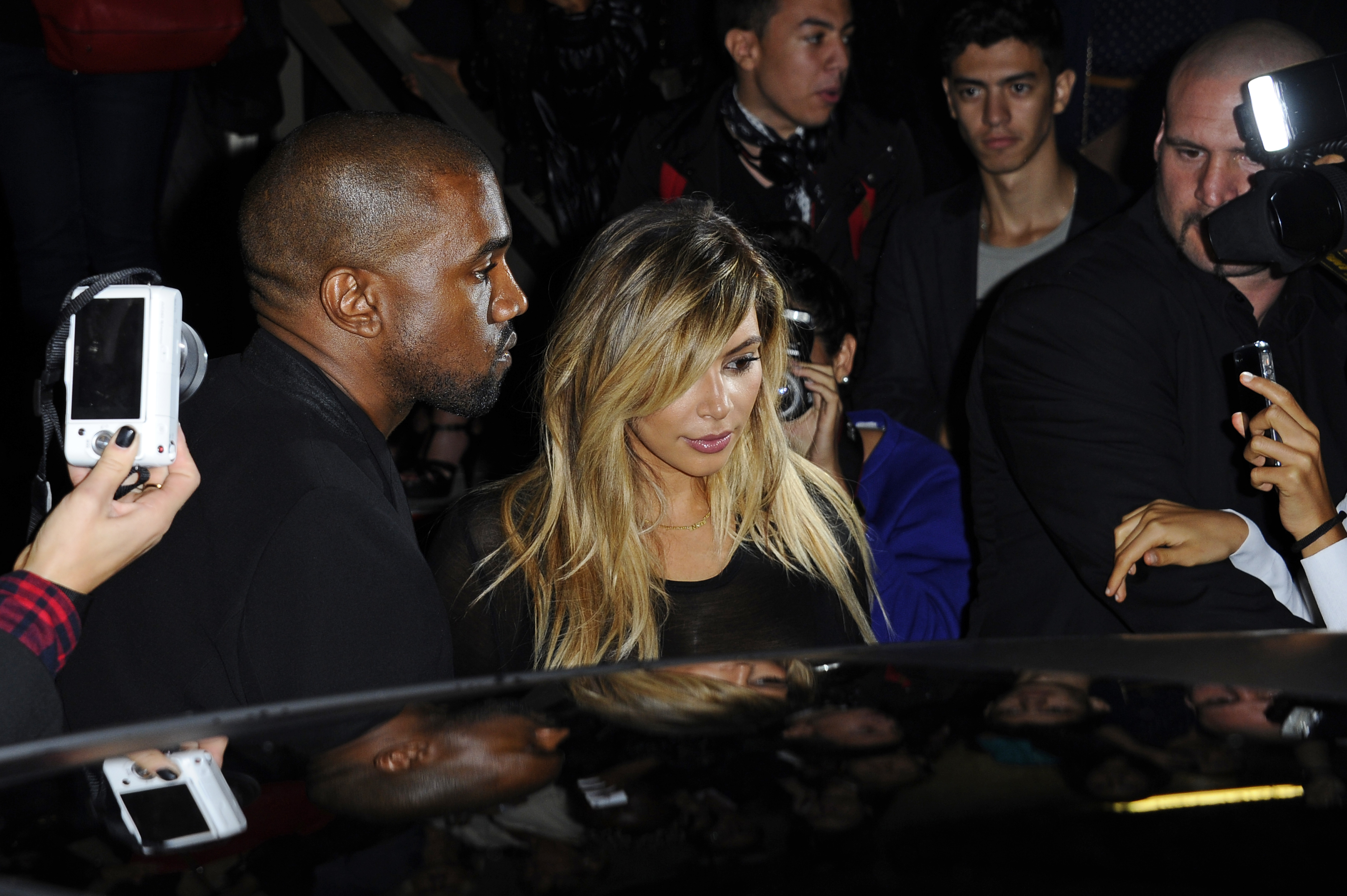 Instagram record for Kim, Kanye wedding photo