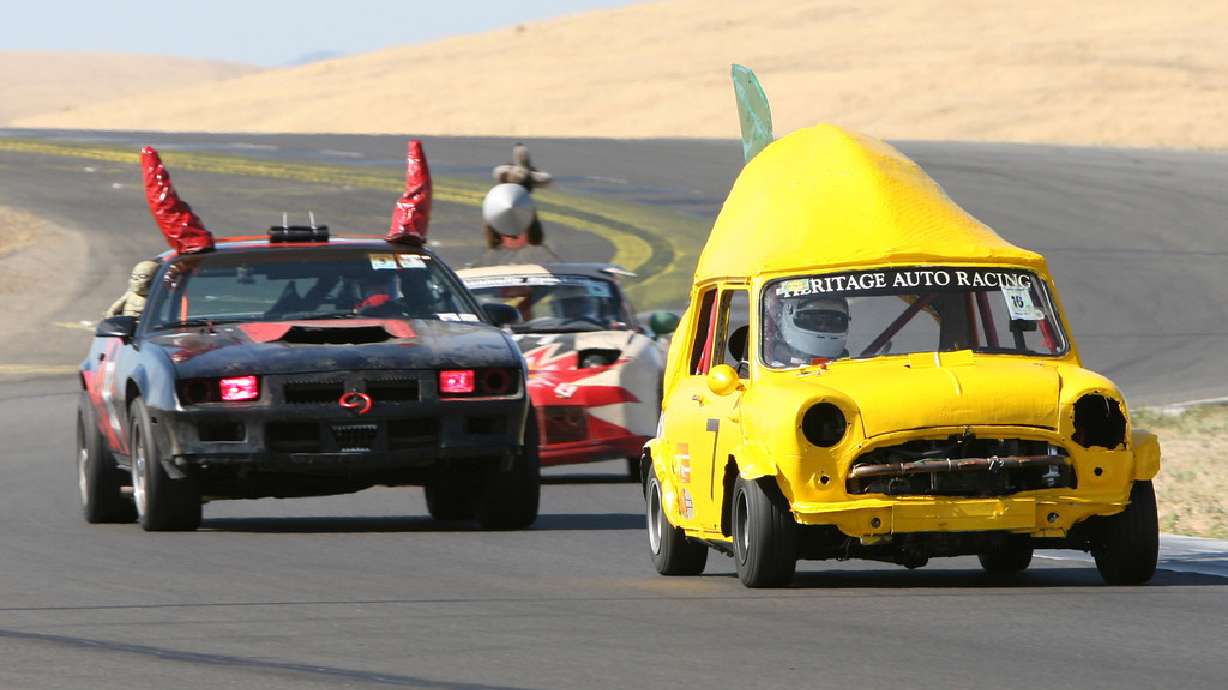 Miller Motorsports Park welcomes the 24 Hours of LeMons