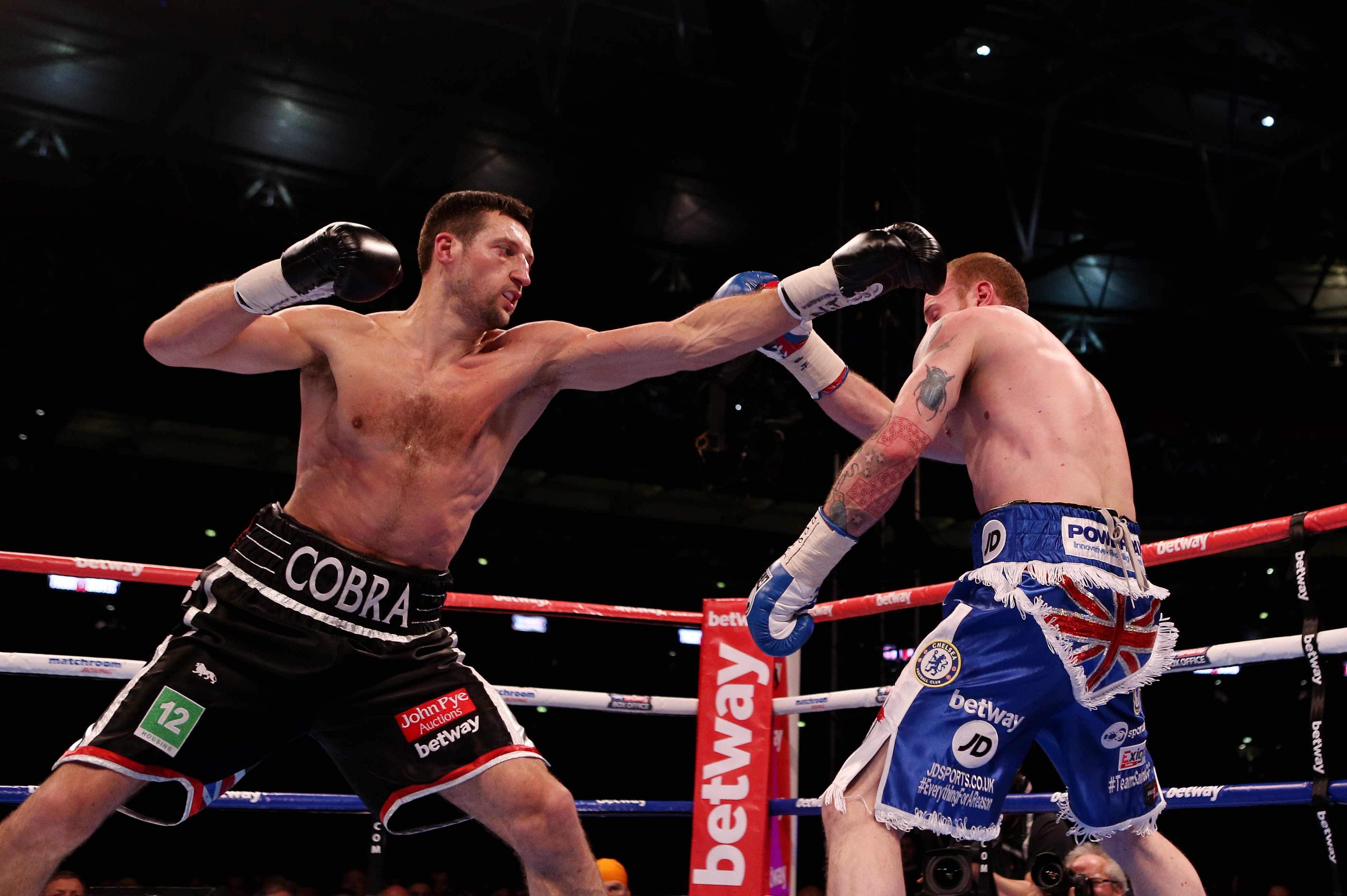 Froch beats Groves, retains WBA, IBF titles